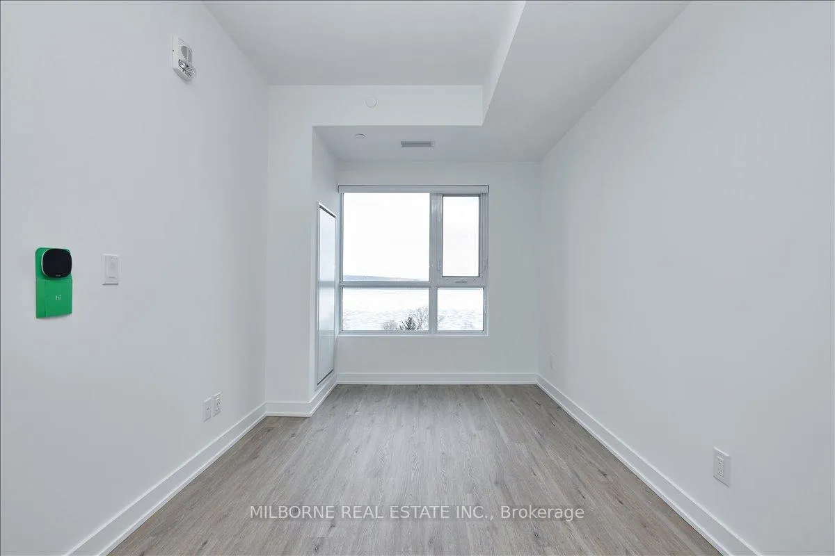 Photo 10 of Unit 609, 56 Lakeside Terr, Barrie, Little Lake — HOMEH