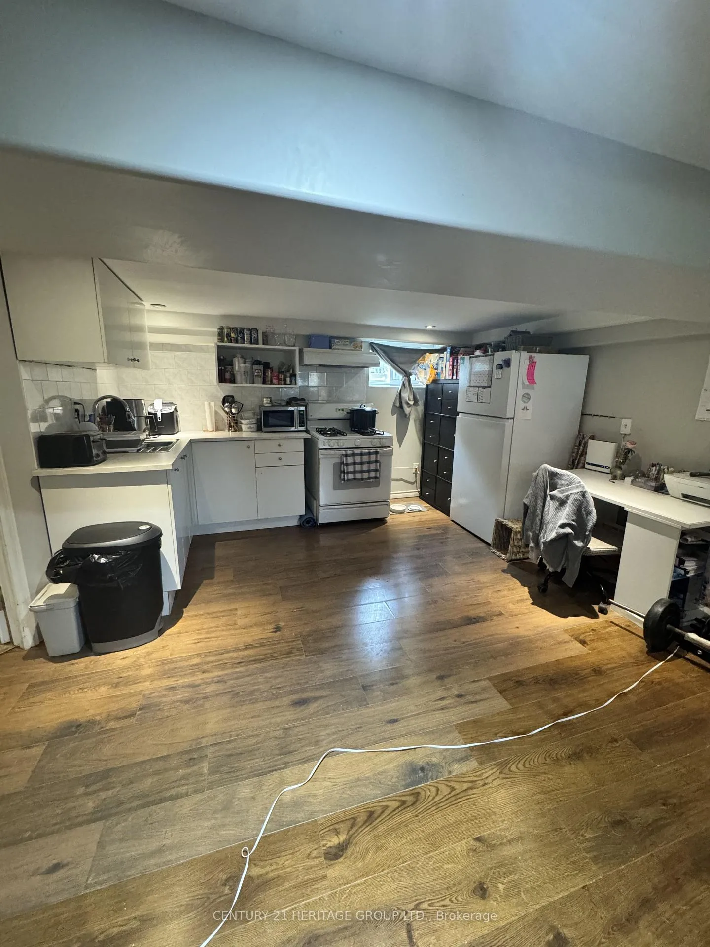Photo 1 of Unit Bsmnt, 166 Erindale Avenue, Hamilton, Rosedale — HOMEH