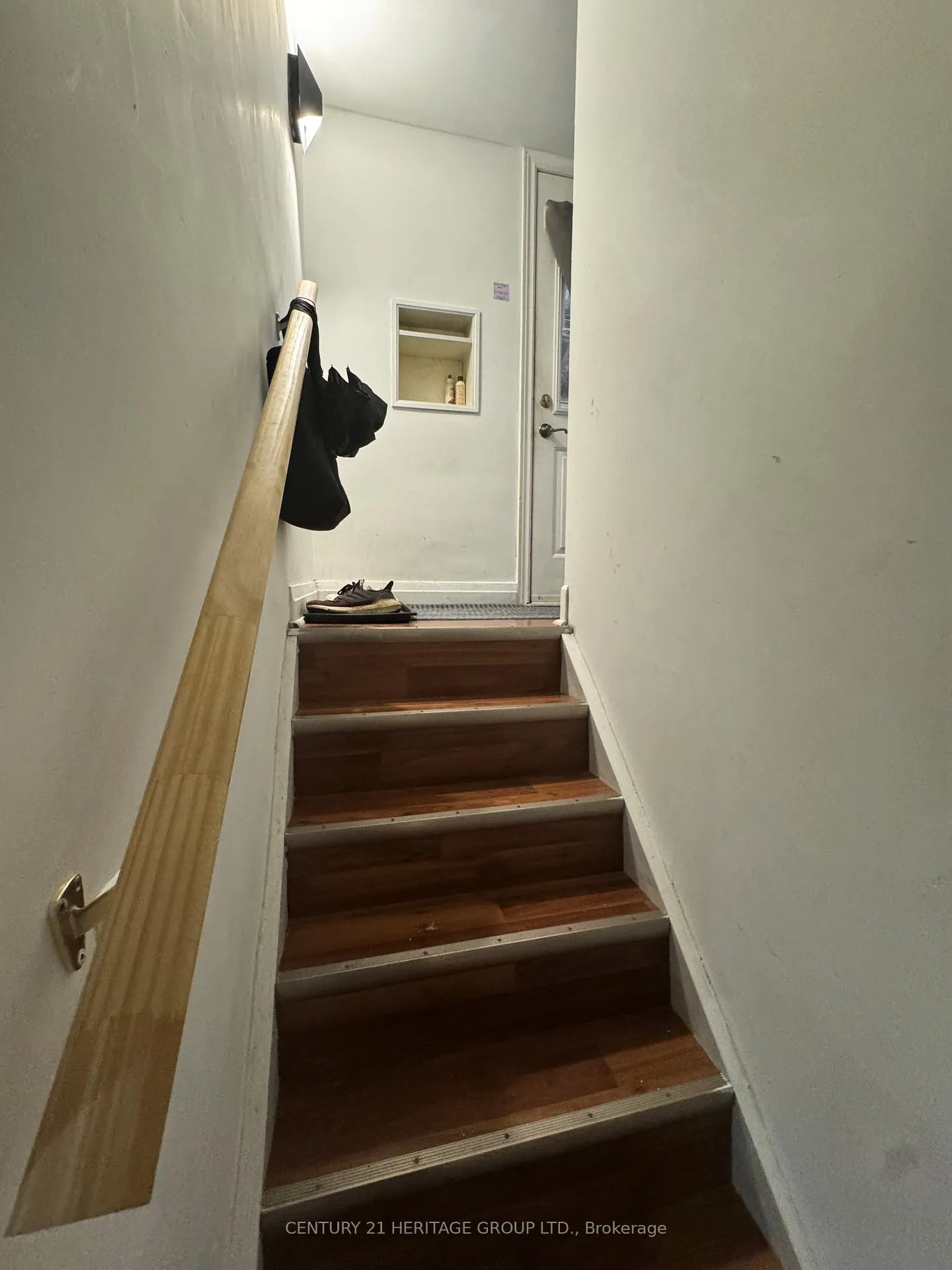 Photo 11 of Unit Bsmnt, 166 Erindale Avenue, Hamilton, Rosedale — HOMEH