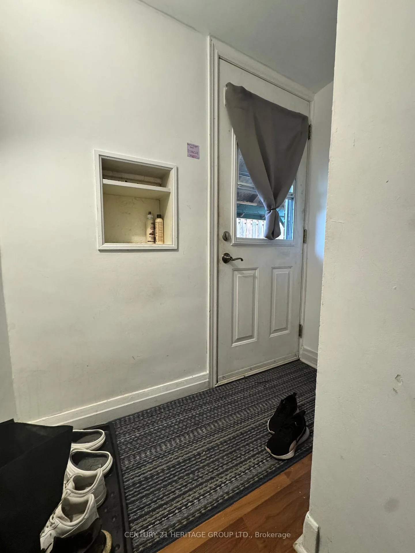Photo 12 of Unit Bsmnt, 166 Erindale Avenue, Hamilton, Rosedale — HOMEH
