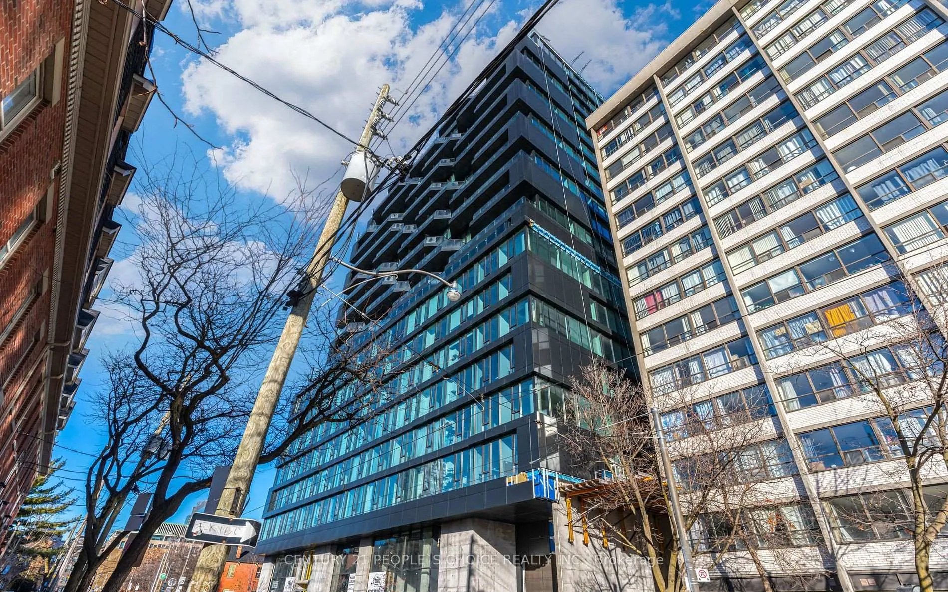 Photo 2 of Unit 910, 195 McCaul Street E, Toronto, Kensington-Chinatown — HOMEH