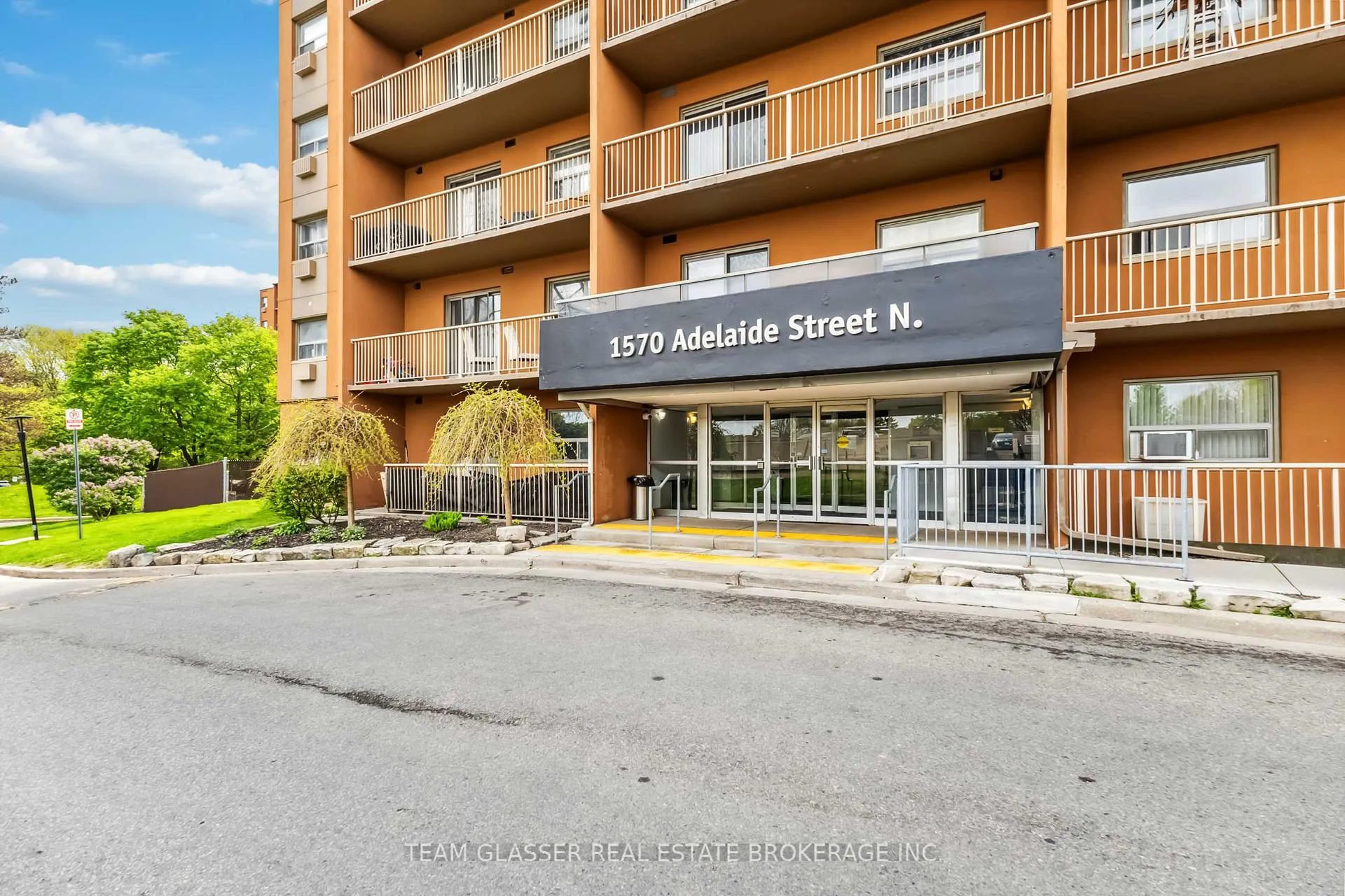 Front of Unit 224, 1570 Adelaide Street N