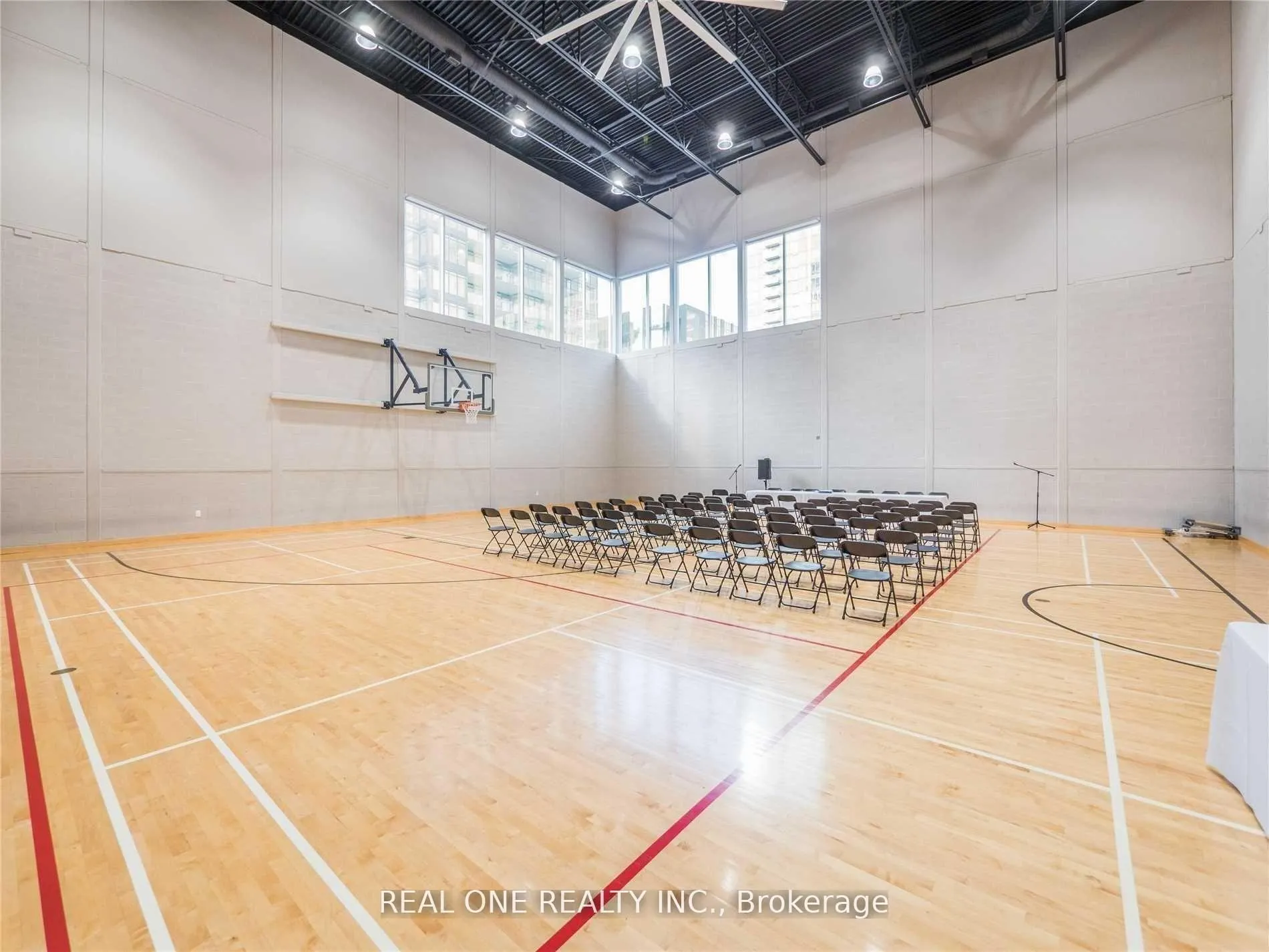 Photo 14 of Unit 2203, 75 Queens Wharf Road, Toronto, Waterfront Communities — HOMEH