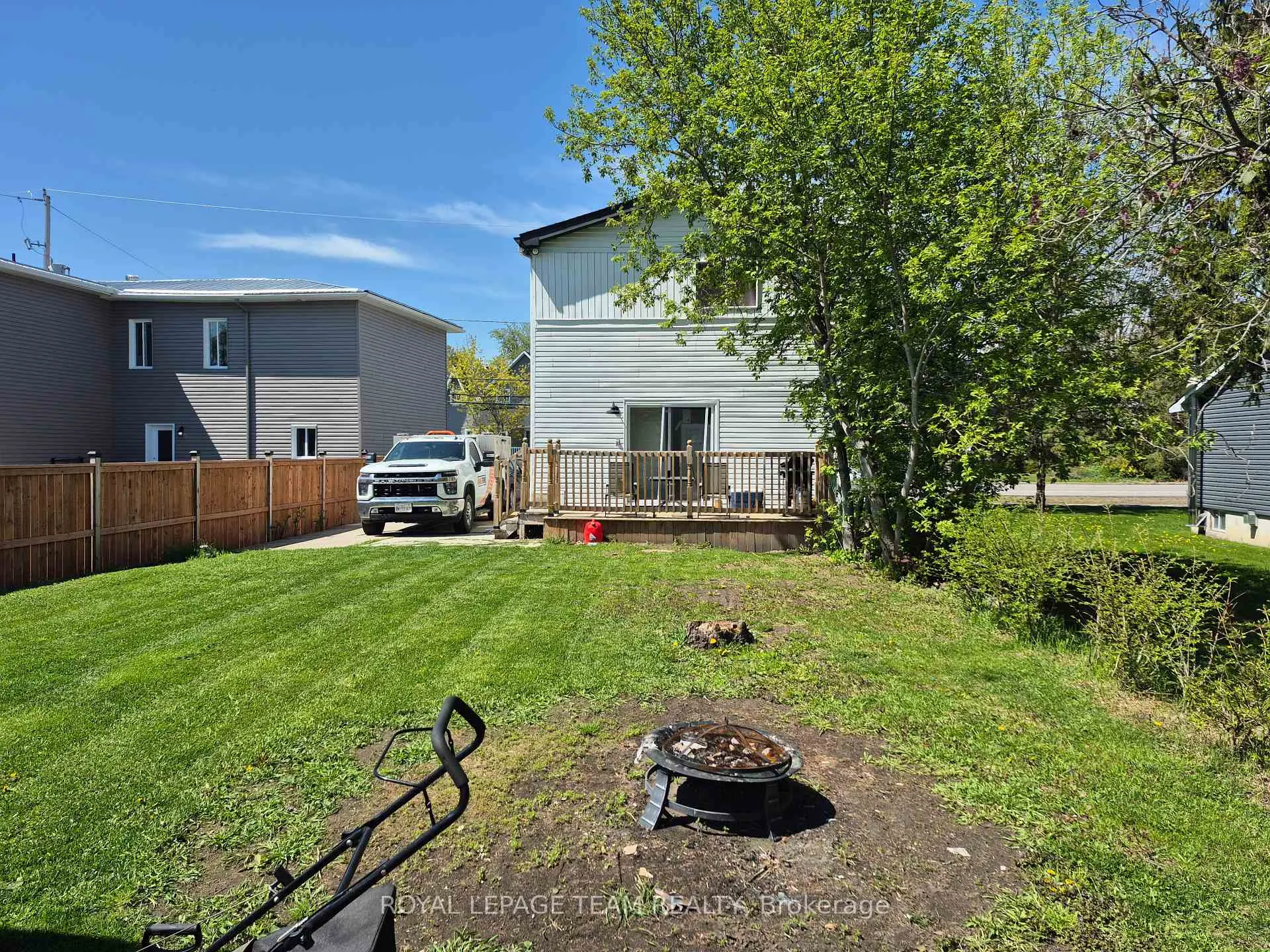 Photo 4 of 3267 Yorks Corners Road S, Ottawa, Osgoode Twp (East) (Incl Kenmore) — HOMEH