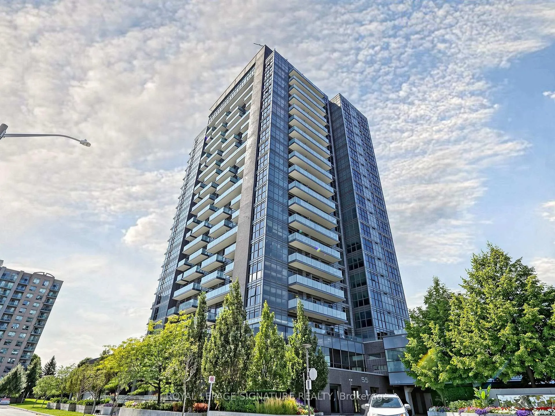 Photo 1 of Unit 1210, 55 Oneida Crescent, Richmond Hill, Langstaff — HOMEH