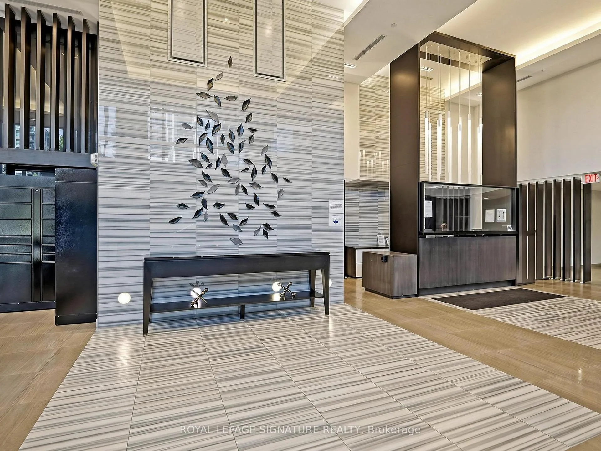 Photo 3 of Unit 1210, 55 Oneida Crescent, Richmond Hill, Langstaff — HOMEH