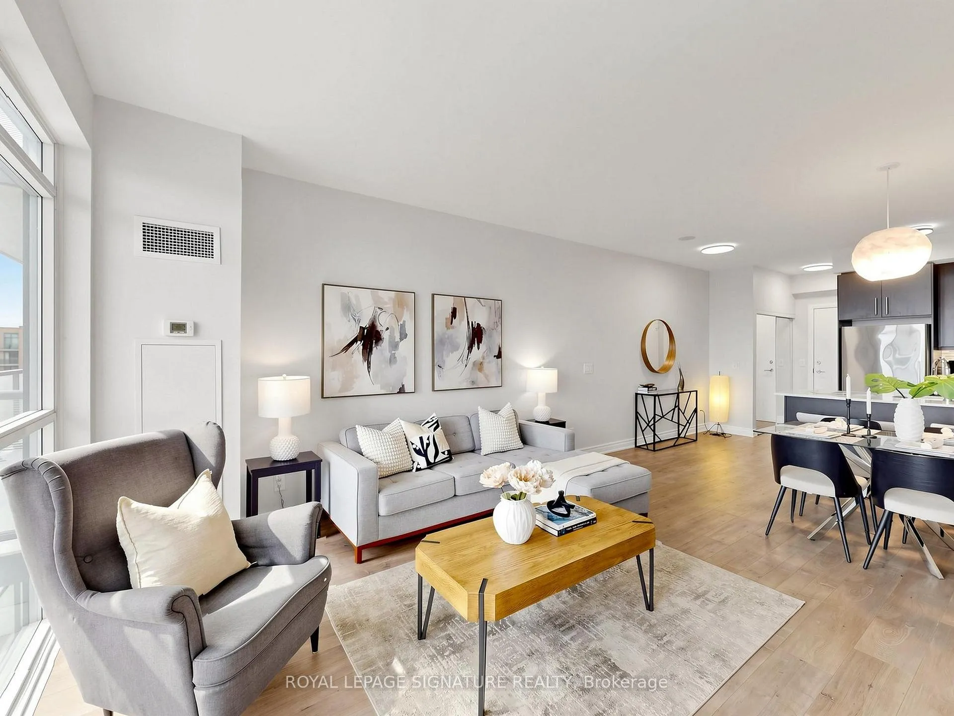 Photo 7 of Unit 1210, 55 Oneida Crescent, Richmond Hill, Langstaff — HOMEH