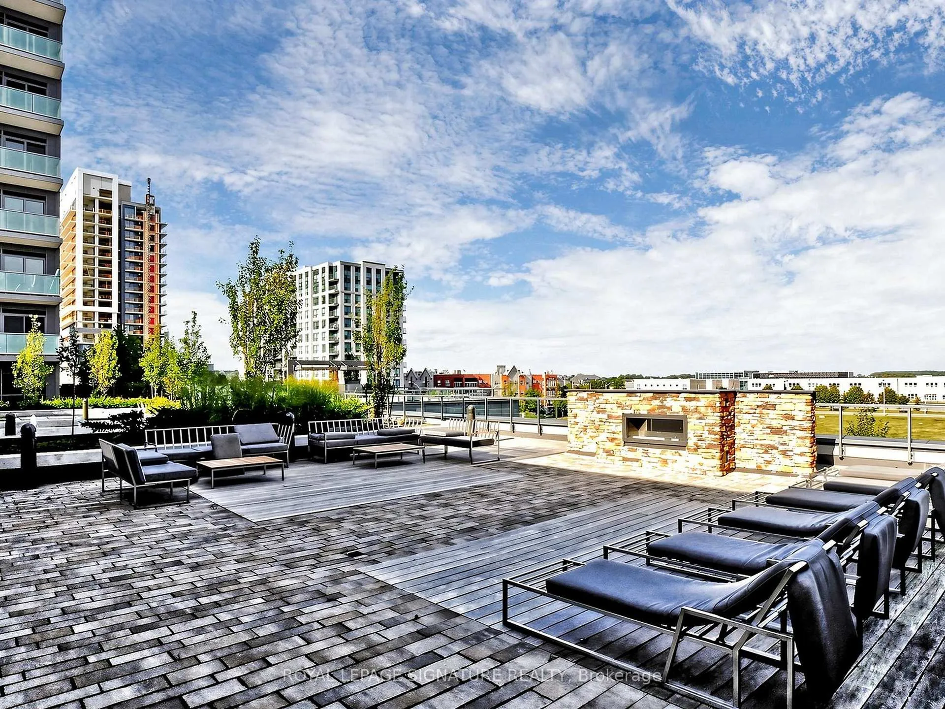 Photo 33 of Unit 1210, 55 Oneida Crescent, Richmond Hill, Langstaff — HOMEH