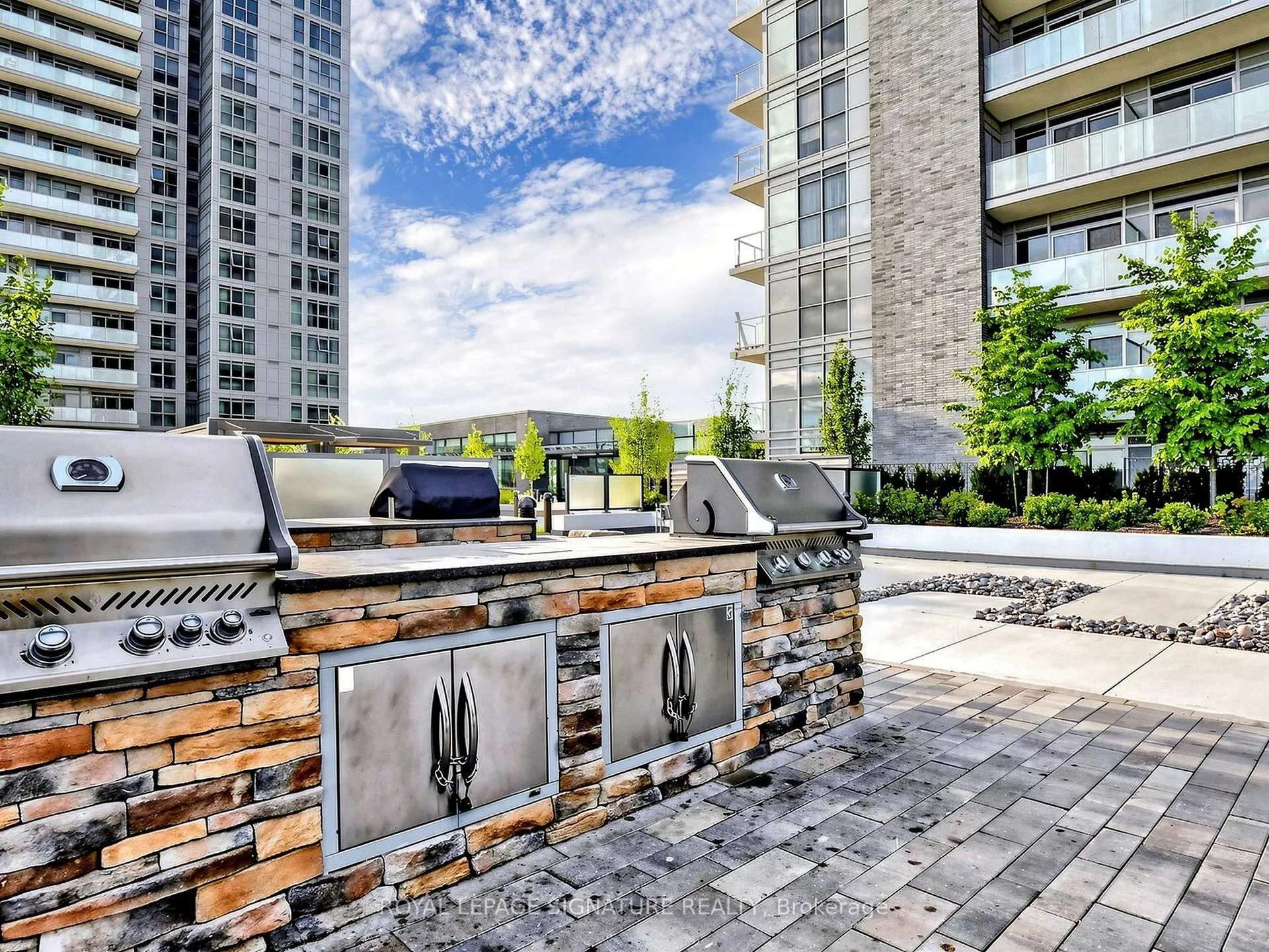 Photo 35 of Unit 1210, 55 Oneida Crescent, Richmond Hill, Langstaff — HOMEH