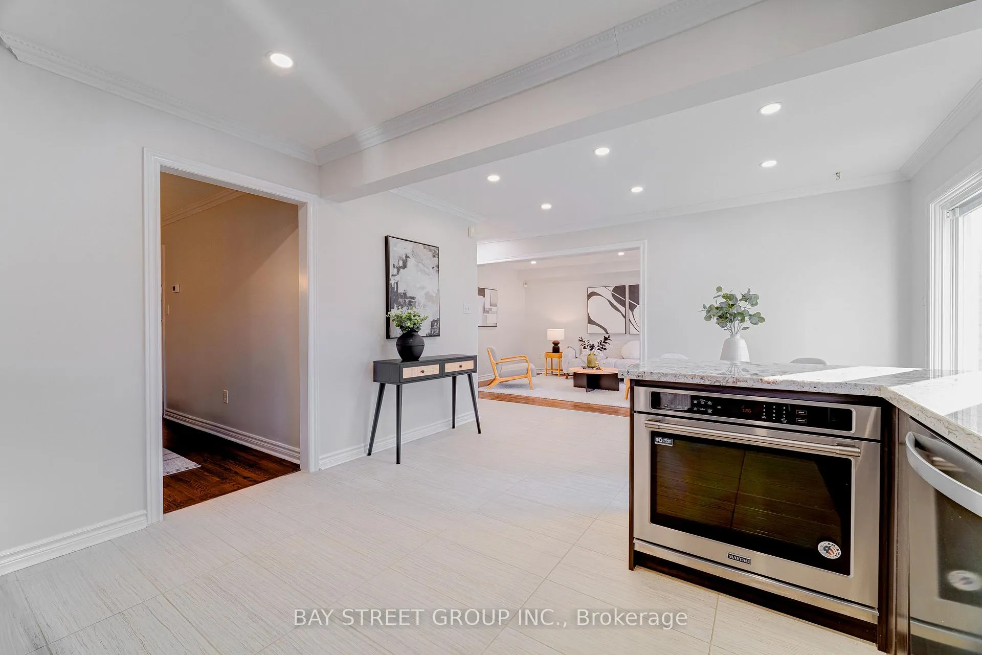 Photo 18 of 69 Bilbermar Drive, Richmond Hill, Devonsleigh — HOMEH