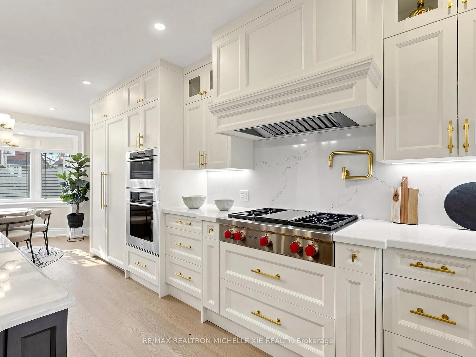 Photo 14 of 15 Strathallan Boulevard, Toronto, Lawrence Park South — HOMEH