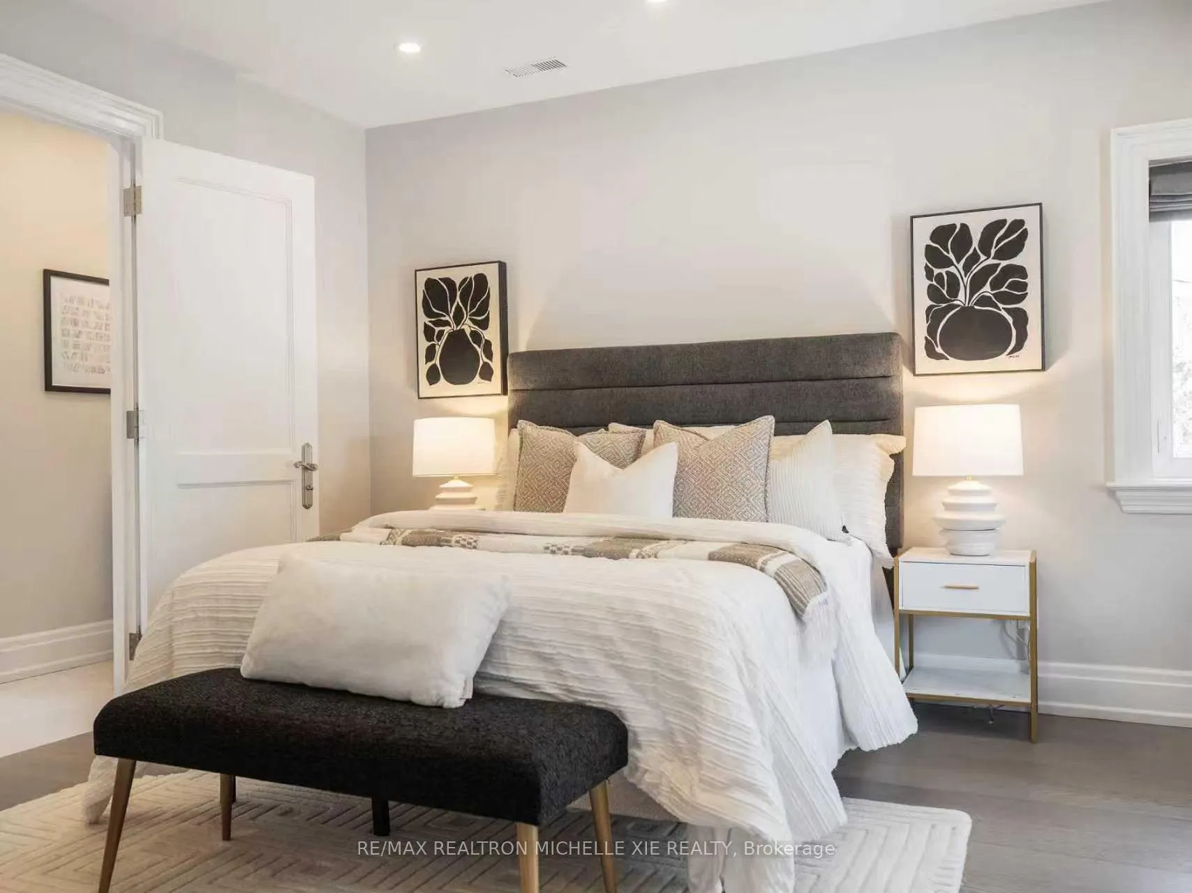 Photo 20 of 15 Strathallan Boulevard, Toronto, Lawrence Park South — HOMEH