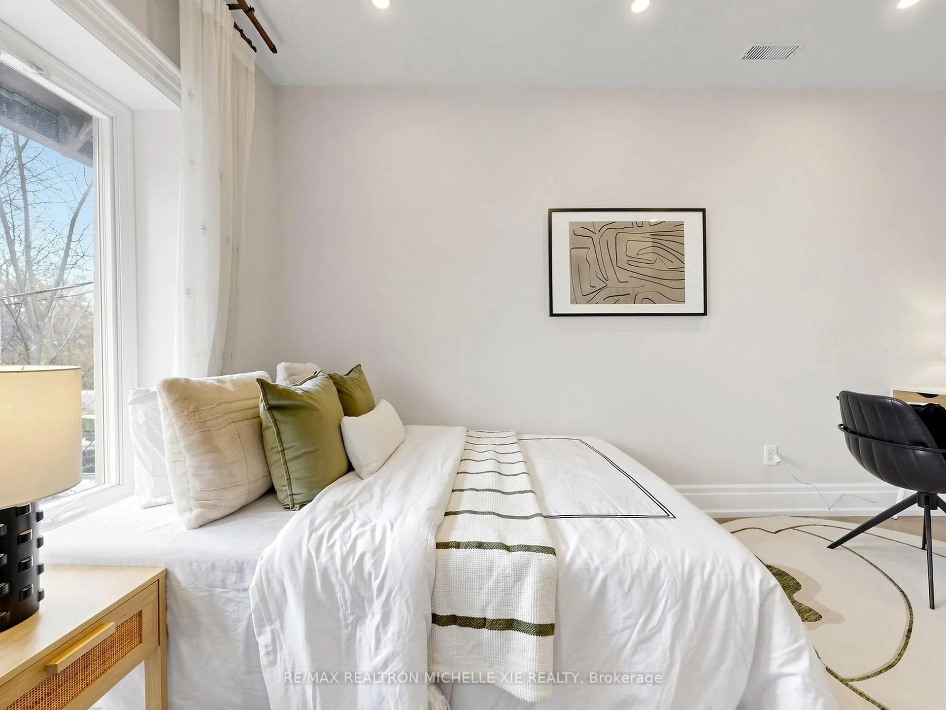 Photo 27 of 15 Strathallan Boulevard, Toronto, Lawrence Park South — HOMEH