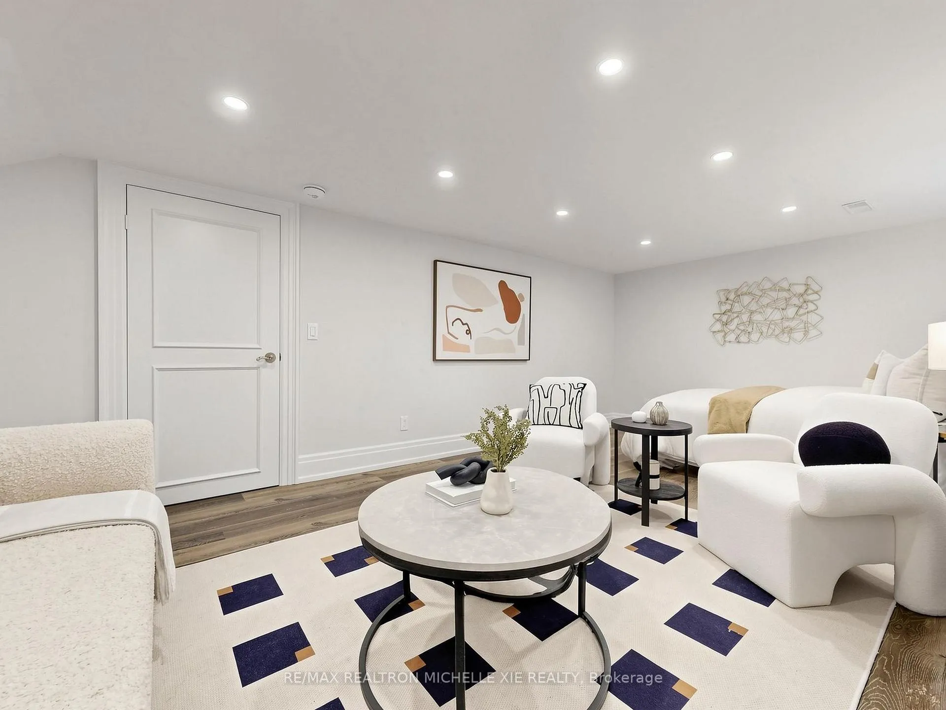 Photo 39 of 15 Strathallan Boulevard, Toronto, Lawrence Park South — HOMEH