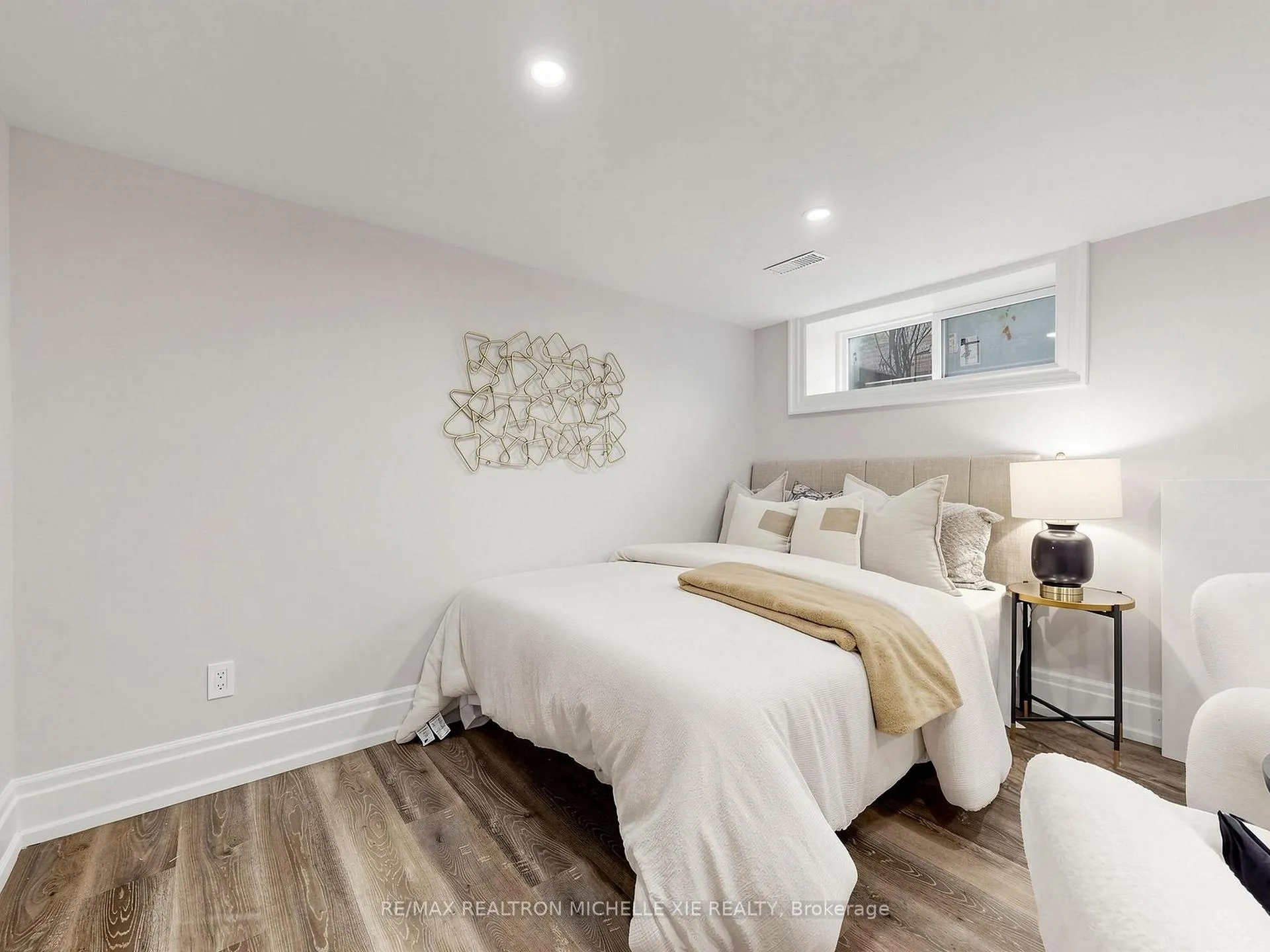 Photo 40 of 15 Strathallan Boulevard, Toronto, Lawrence Park South — HOMEH