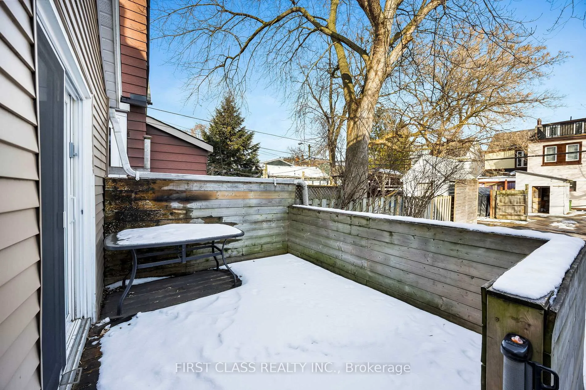 Photo 18 of 121 Galt Avenue, Toronto, South Riverdale — HOMEH