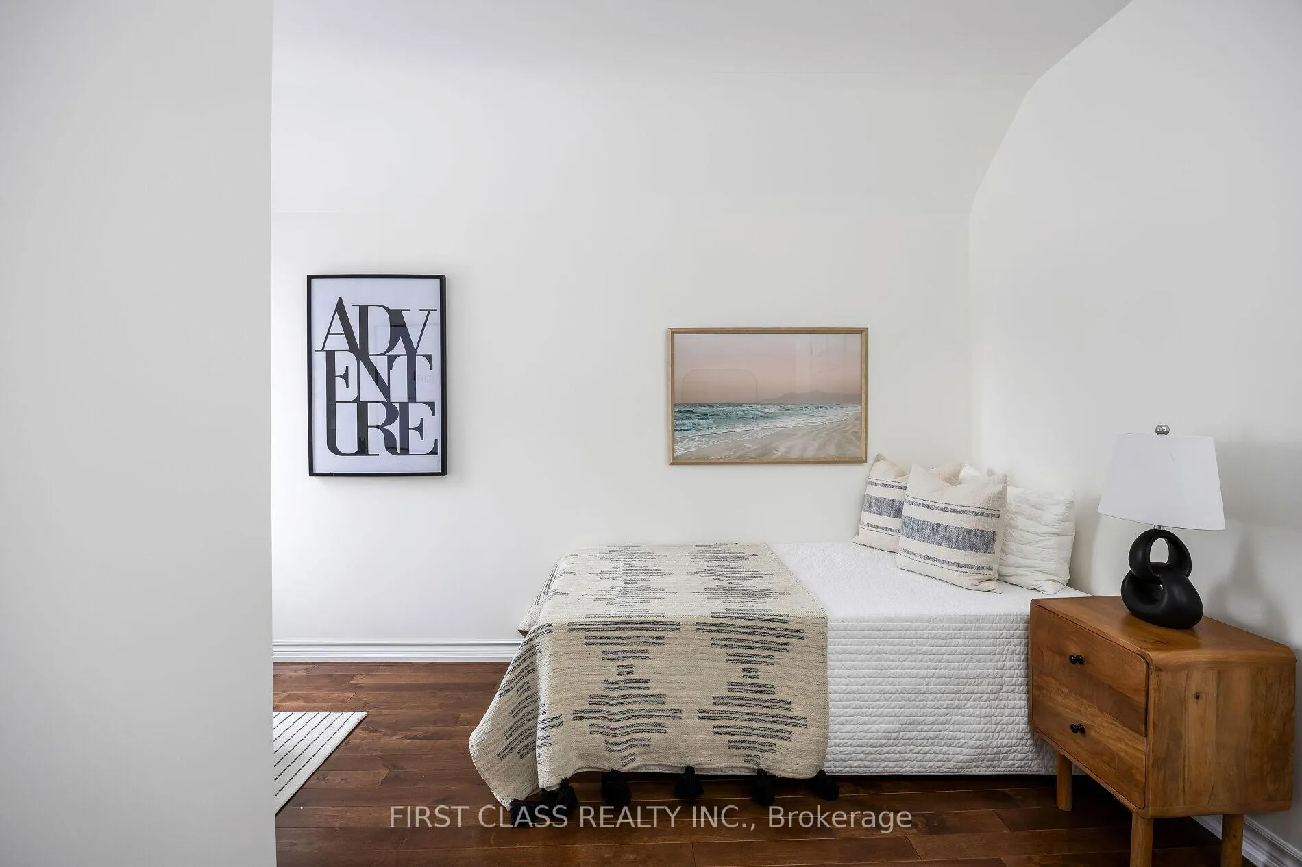 Photo 27 of 121 Galt Avenue, Toronto, South Riverdale — HOMEH