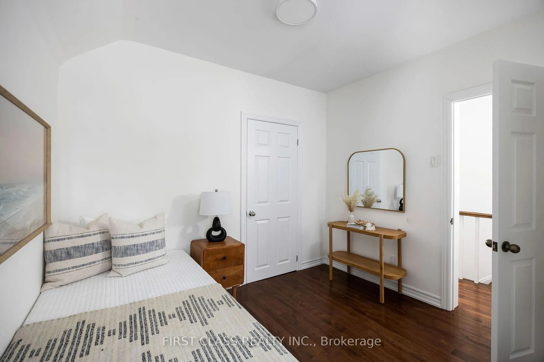 Photo 29 of 121 Galt Avenue, Toronto, South Riverdale — HOMEH