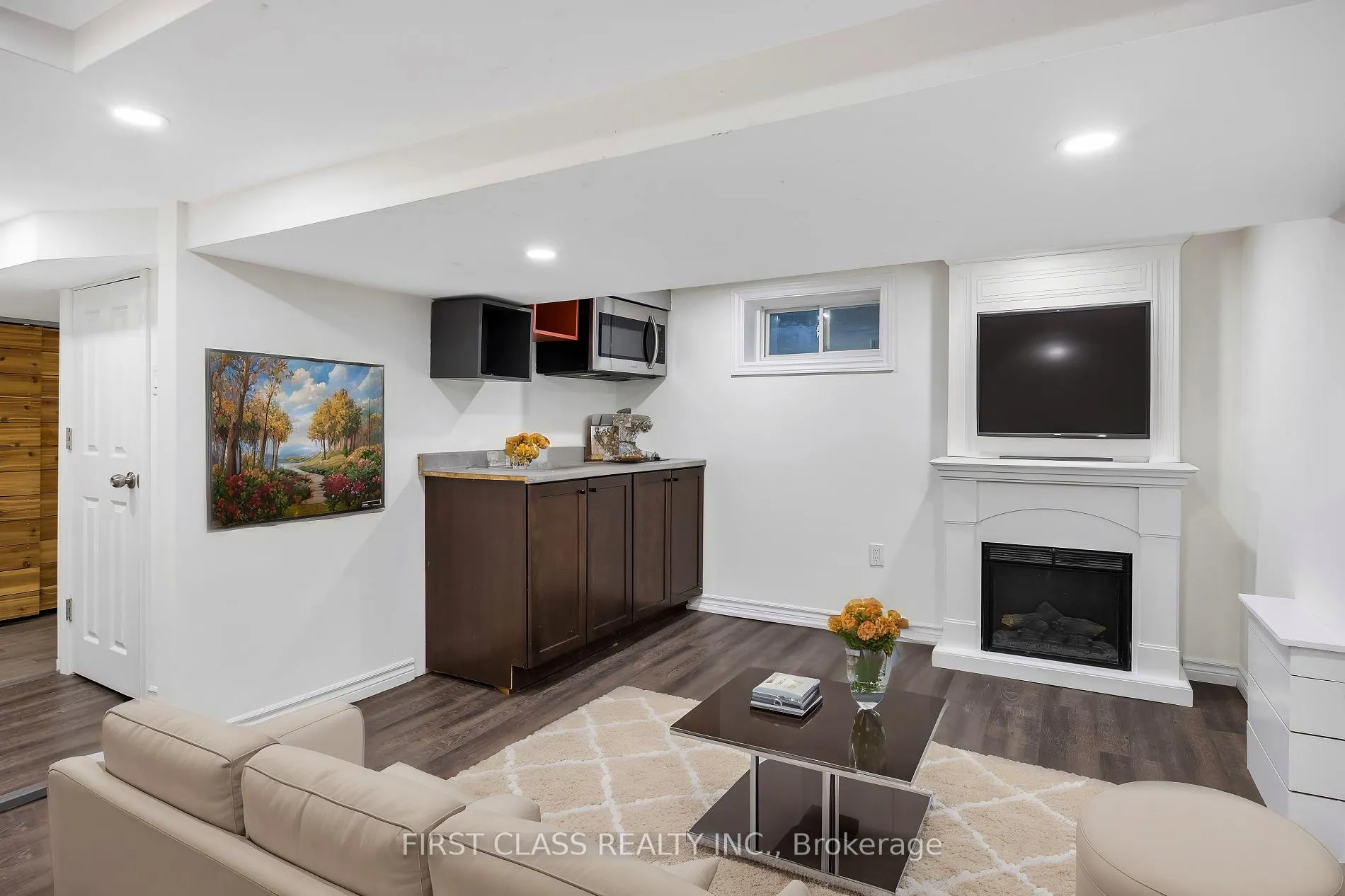 Photo 35 of 121 Galt Avenue, Toronto, South Riverdale — HOMEH