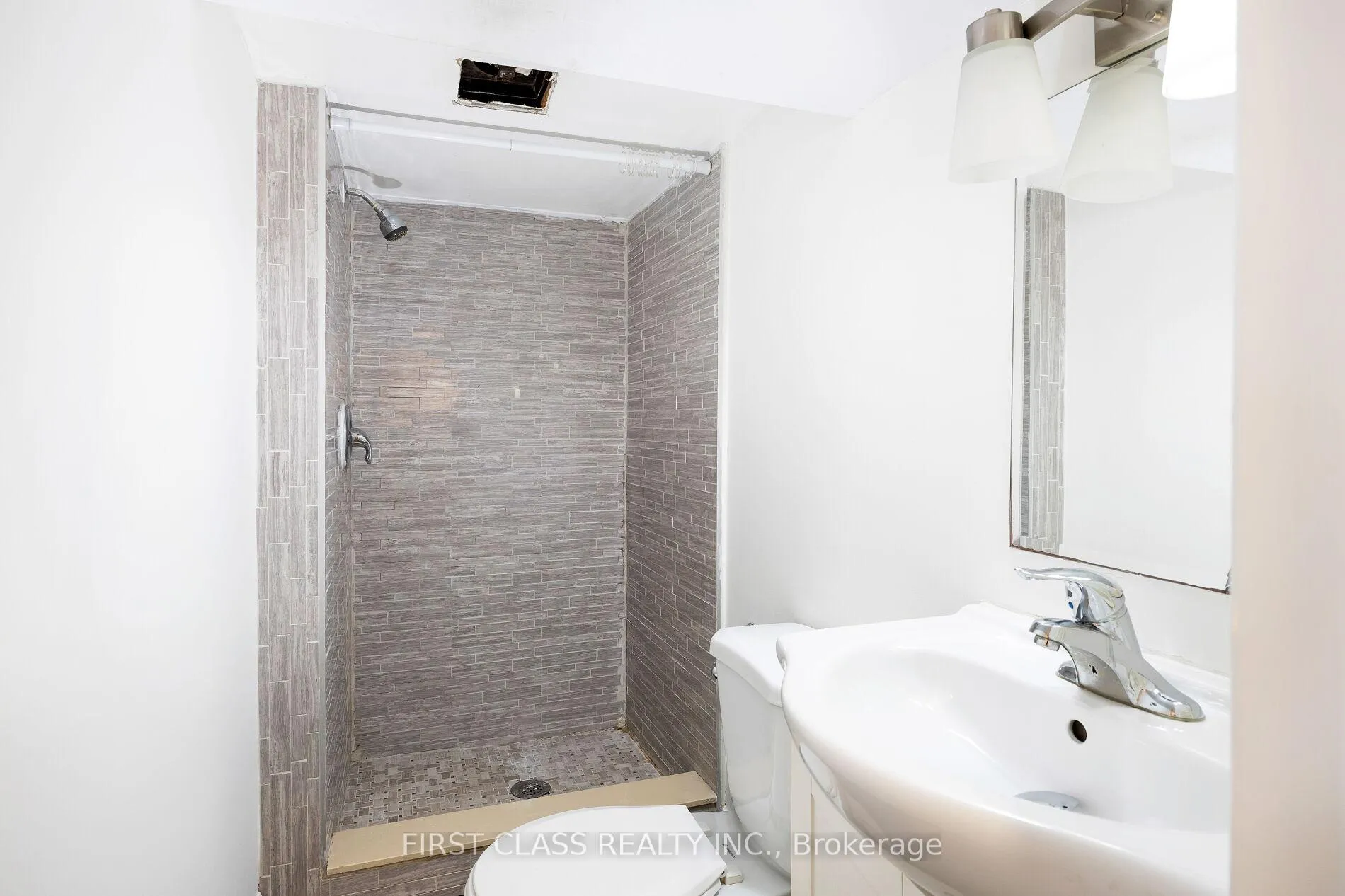 Photo 36 of 121 Galt Avenue, Toronto, South Riverdale — HOMEH