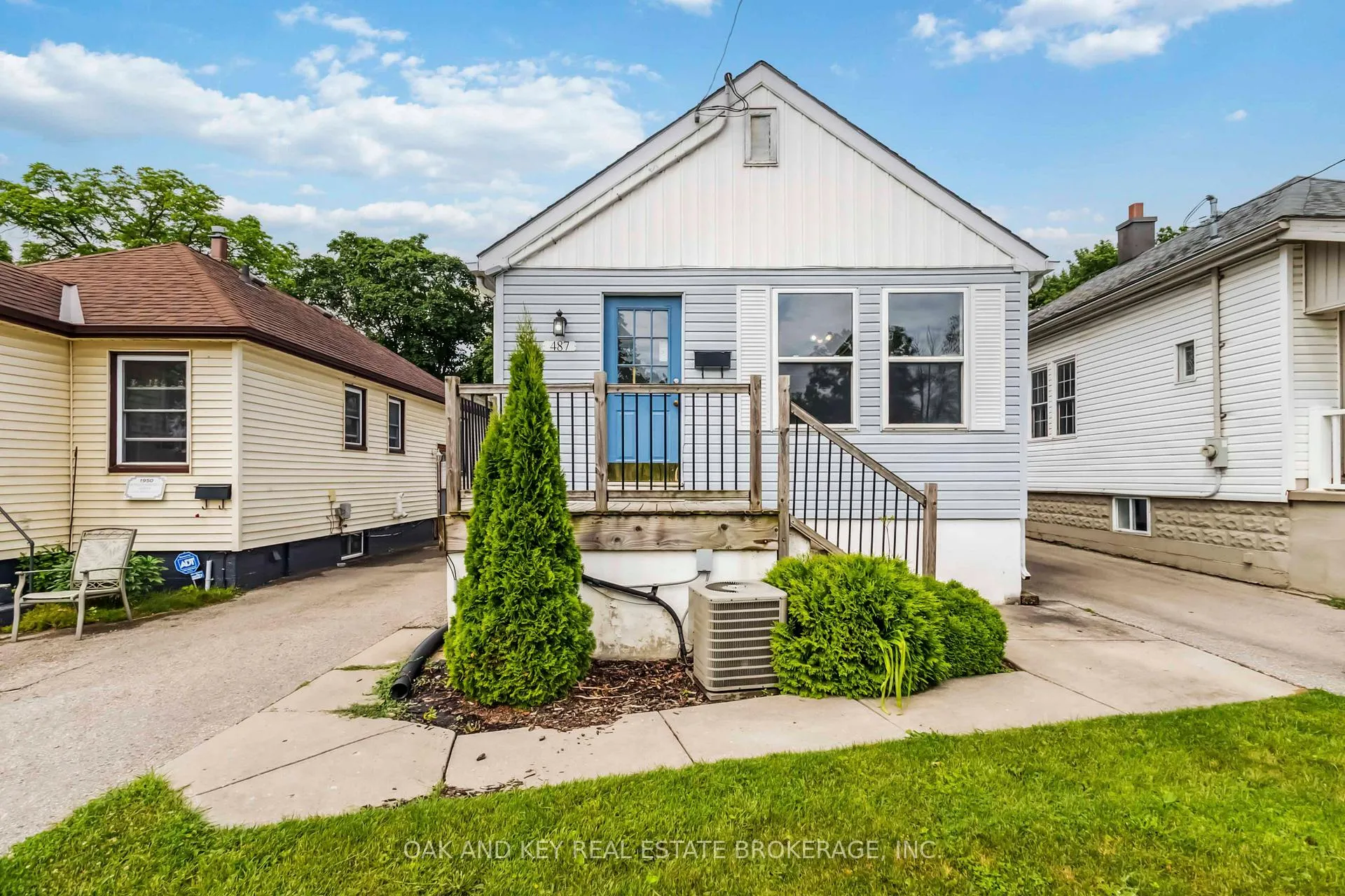 Photo of 487 Burbrook Place