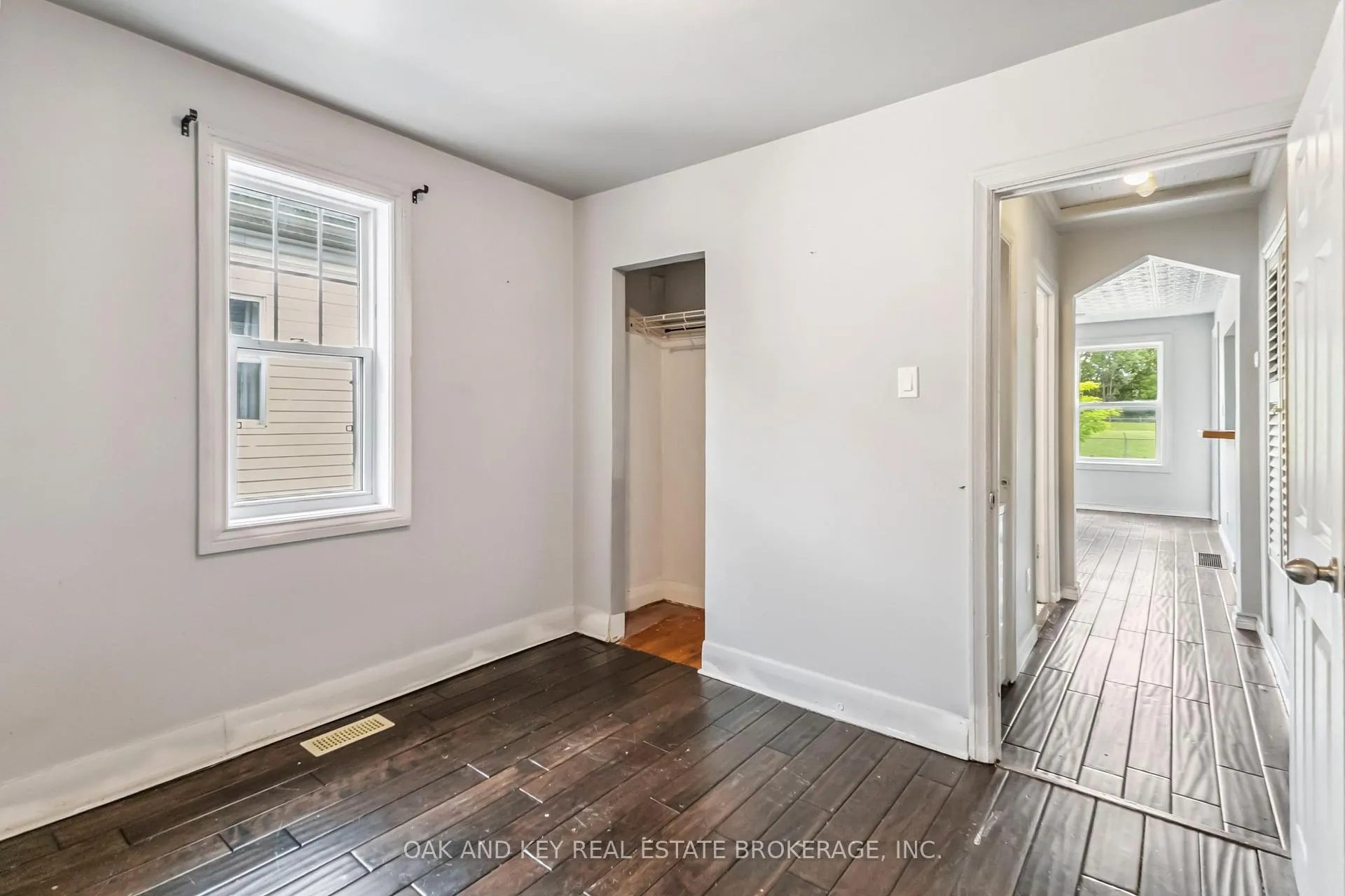 Photo 15 of 487 Burbrook Place, London, East G — HOMEH