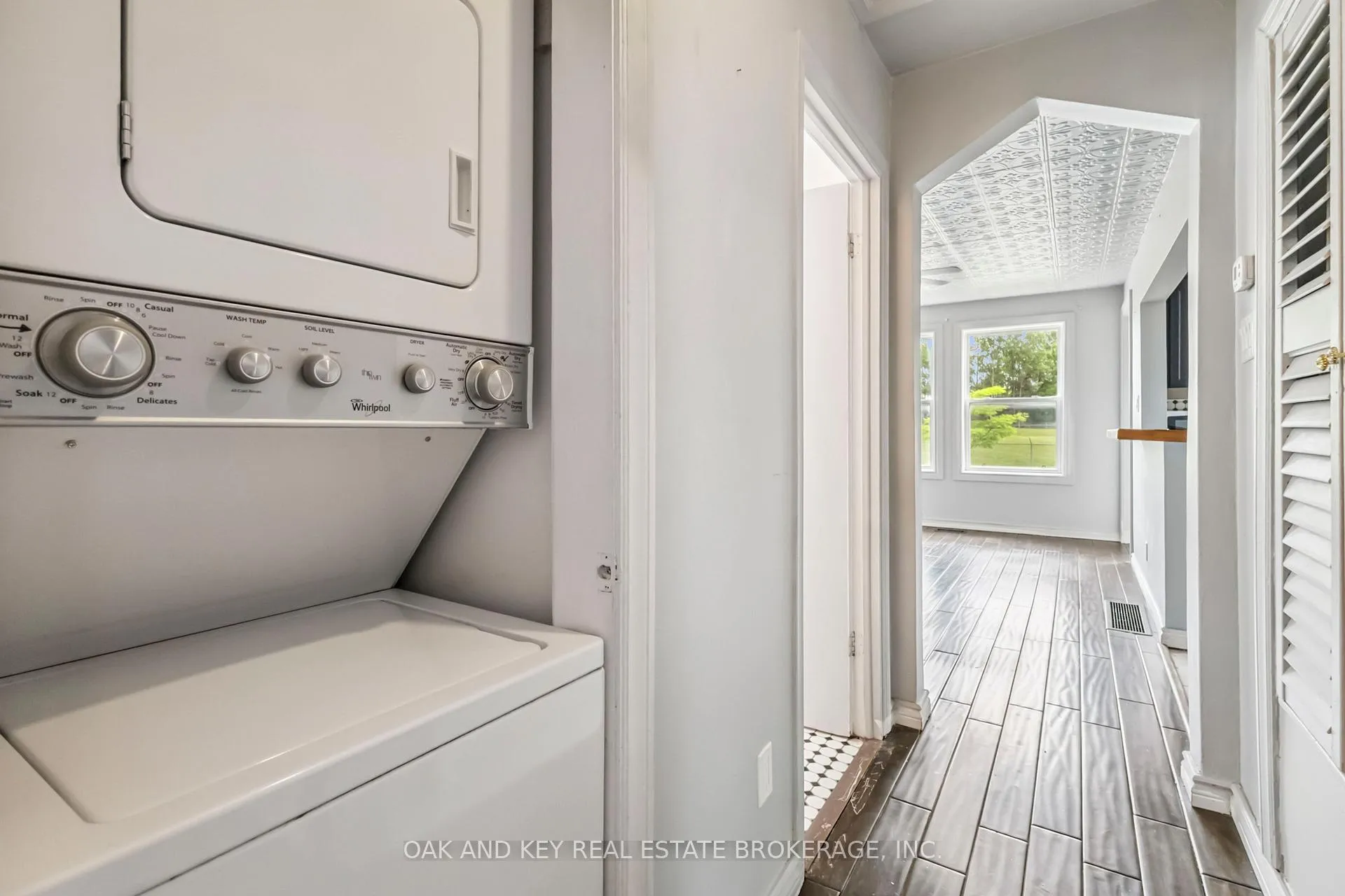 Photo 26 of 487 Burbrook Place, London, East G — HOMEH