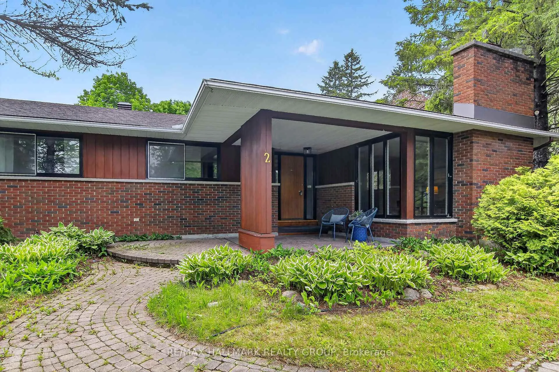 Photo 3 of 2 Birdstone Avenue, Ottawa, Stittsville (Central) — HOMEH