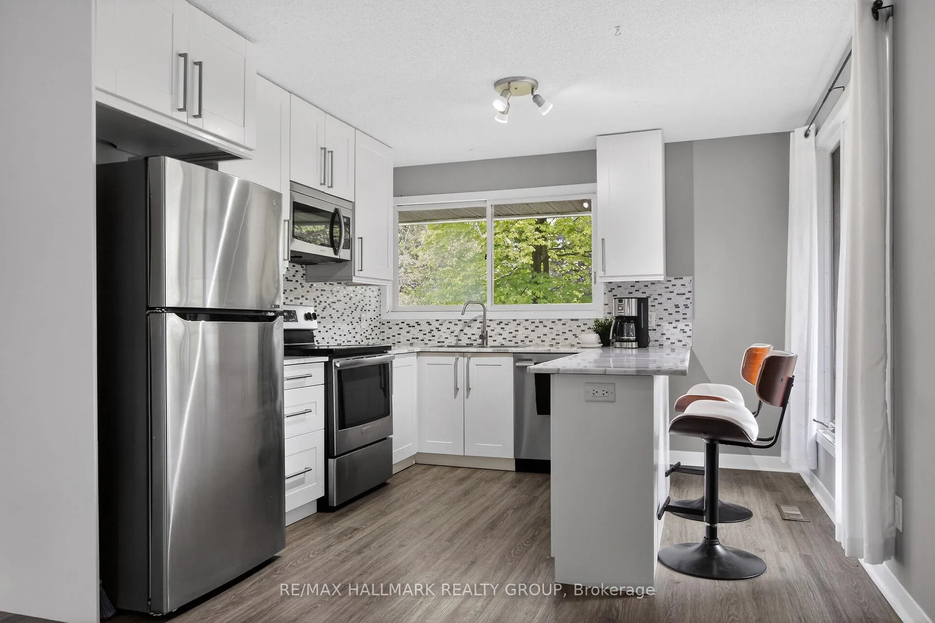Photo 23 of 2 Birdstone Avenue, Ottawa, Stittsville (Central) — HOMEH
