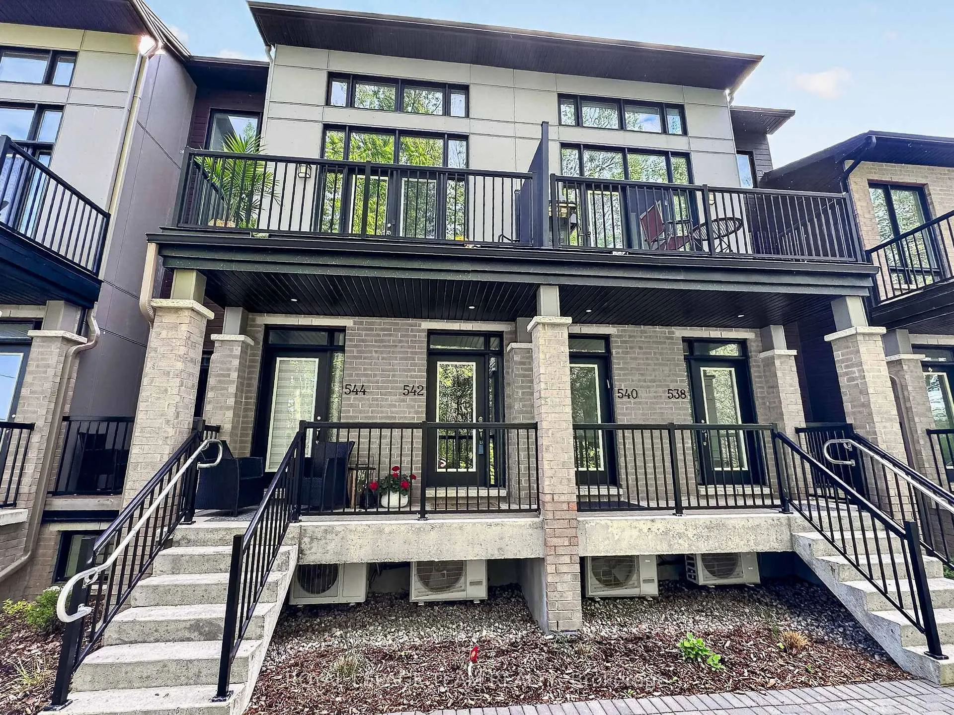 Photo 1 of Unit 30, 542 Crescendo Private, Ottawa, Riverside South/Gloucester Glen — HOMEH