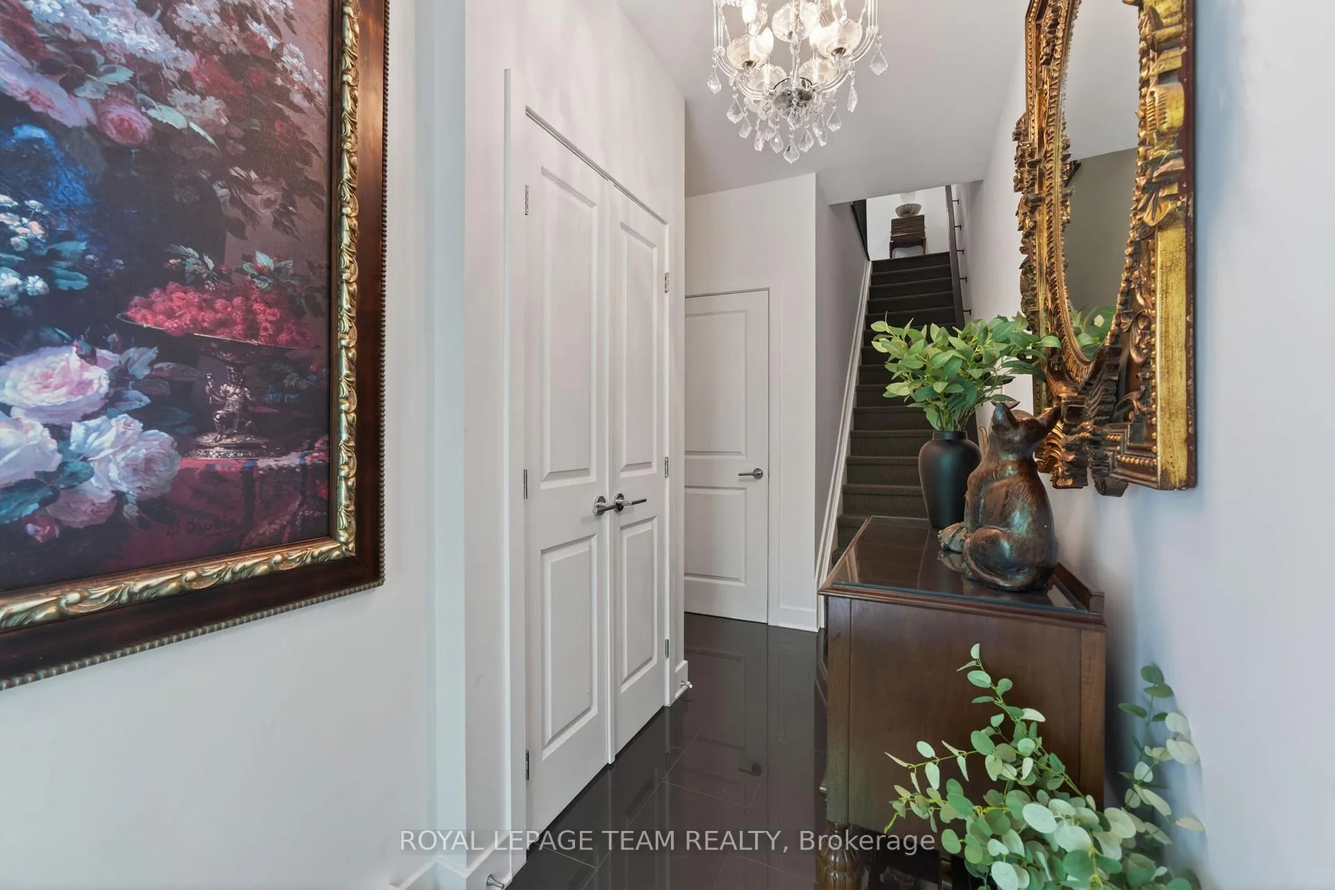 Photo 6 of Unit 30, 542 Crescendo Private, Ottawa, Riverside South/Gloucester Glen — HOMEH