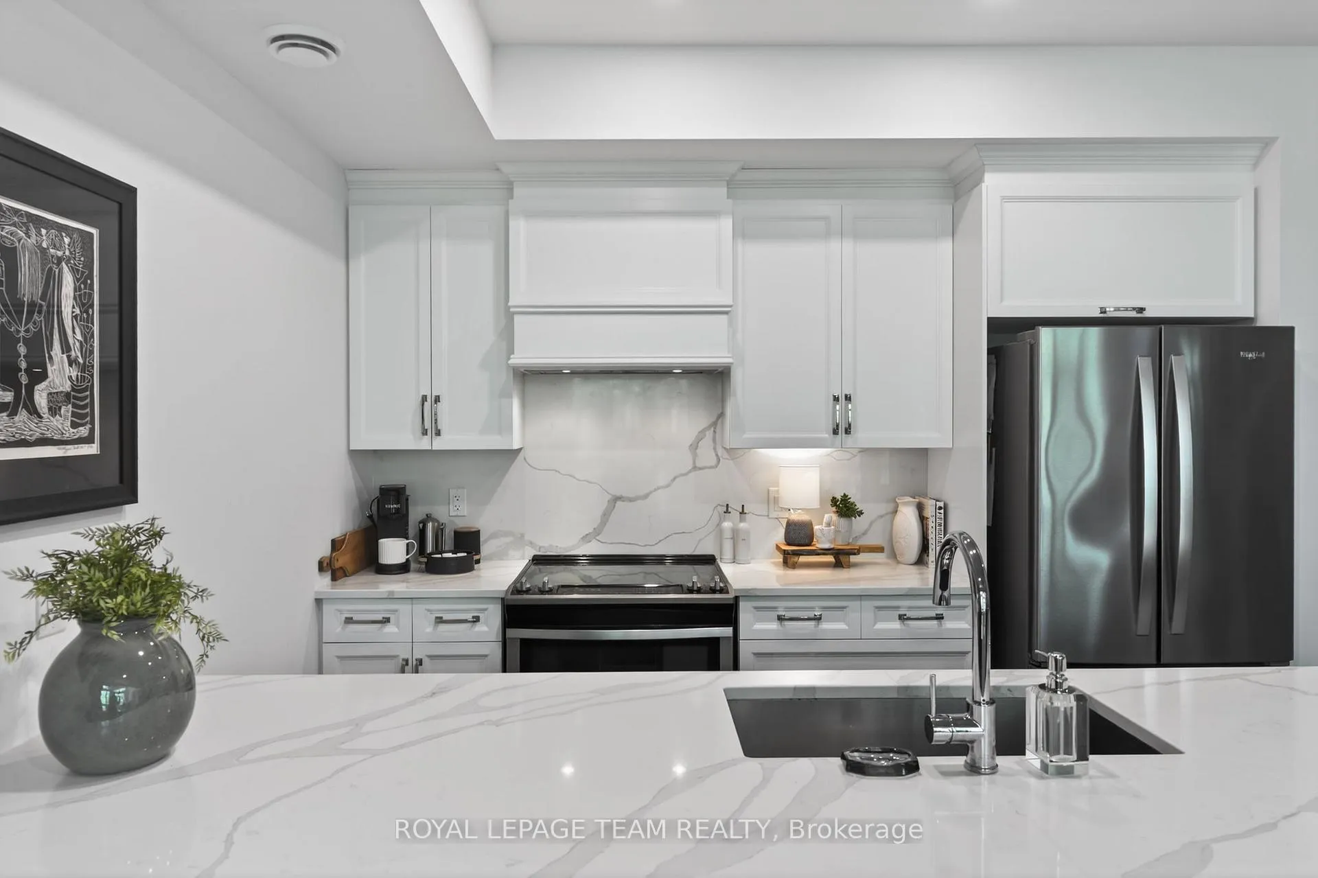 Photo 9 of Unit 30, 542 Crescendo Private, Ottawa, Riverside South/Gloucester Glen — HOMEH