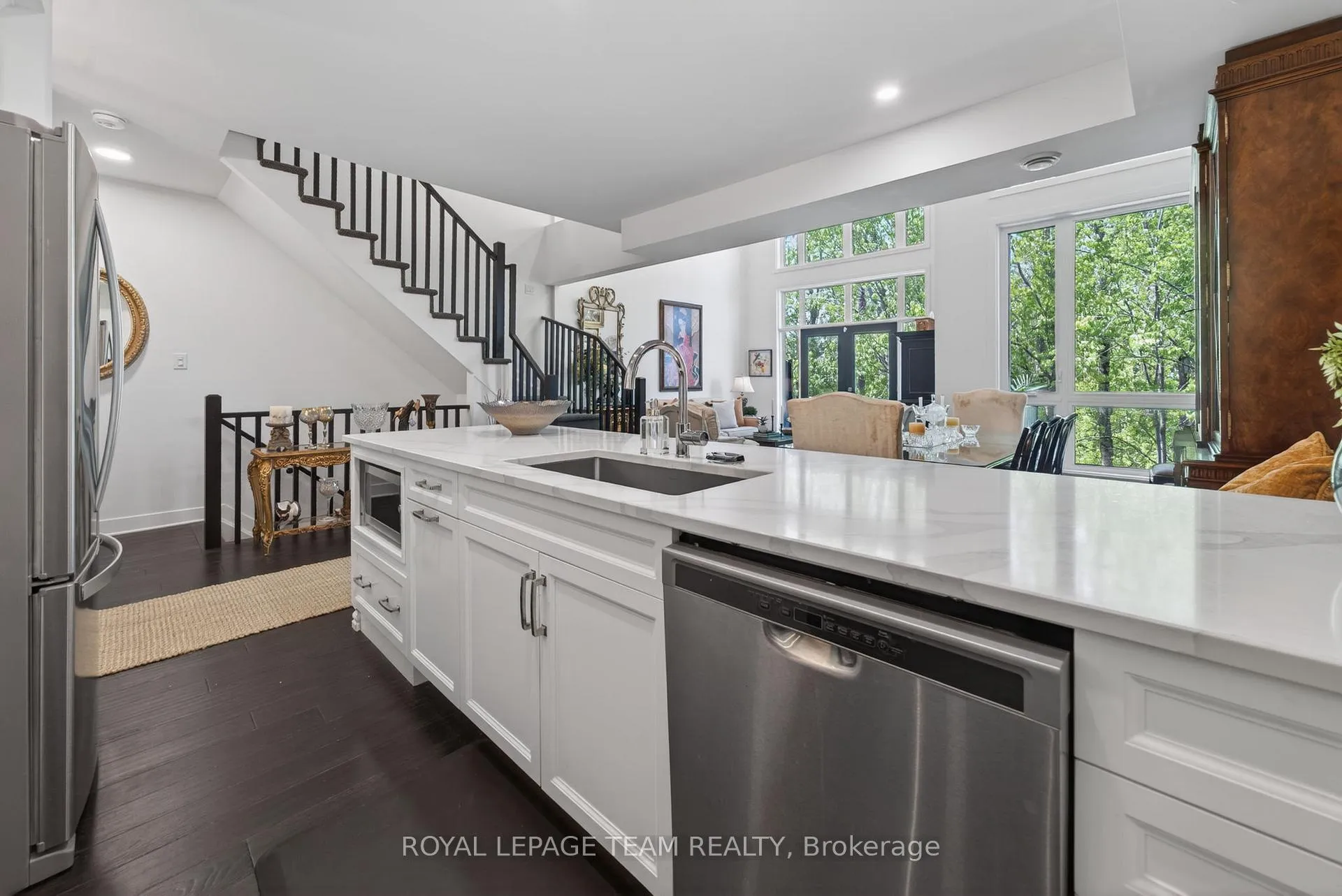 Photo 11 of Unit 30, 542 Crescendo Private, Ottawa, Riverside South/Gloucester Glen — HOMEH