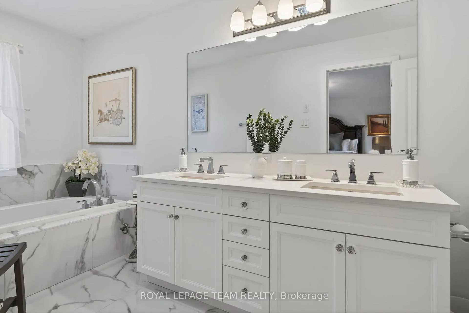 Photo 37 of Unit 30, 542 Crescendo Private, Ottawa, Riverside South/Gloucester Glen — HOMEH