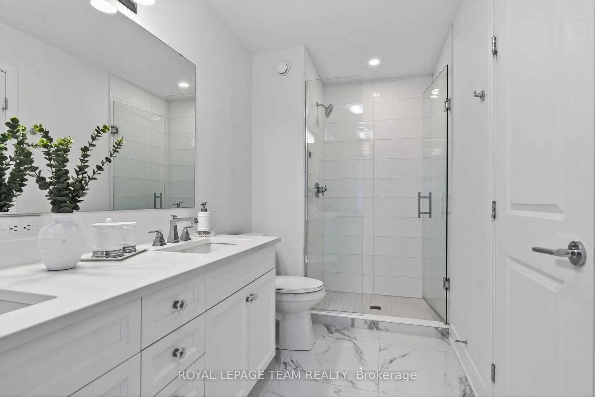 Photo 38 of Unit 30, 542 Crescendo Private, Ottawa, Riverside South/Gloucester Glen — HOMEH
