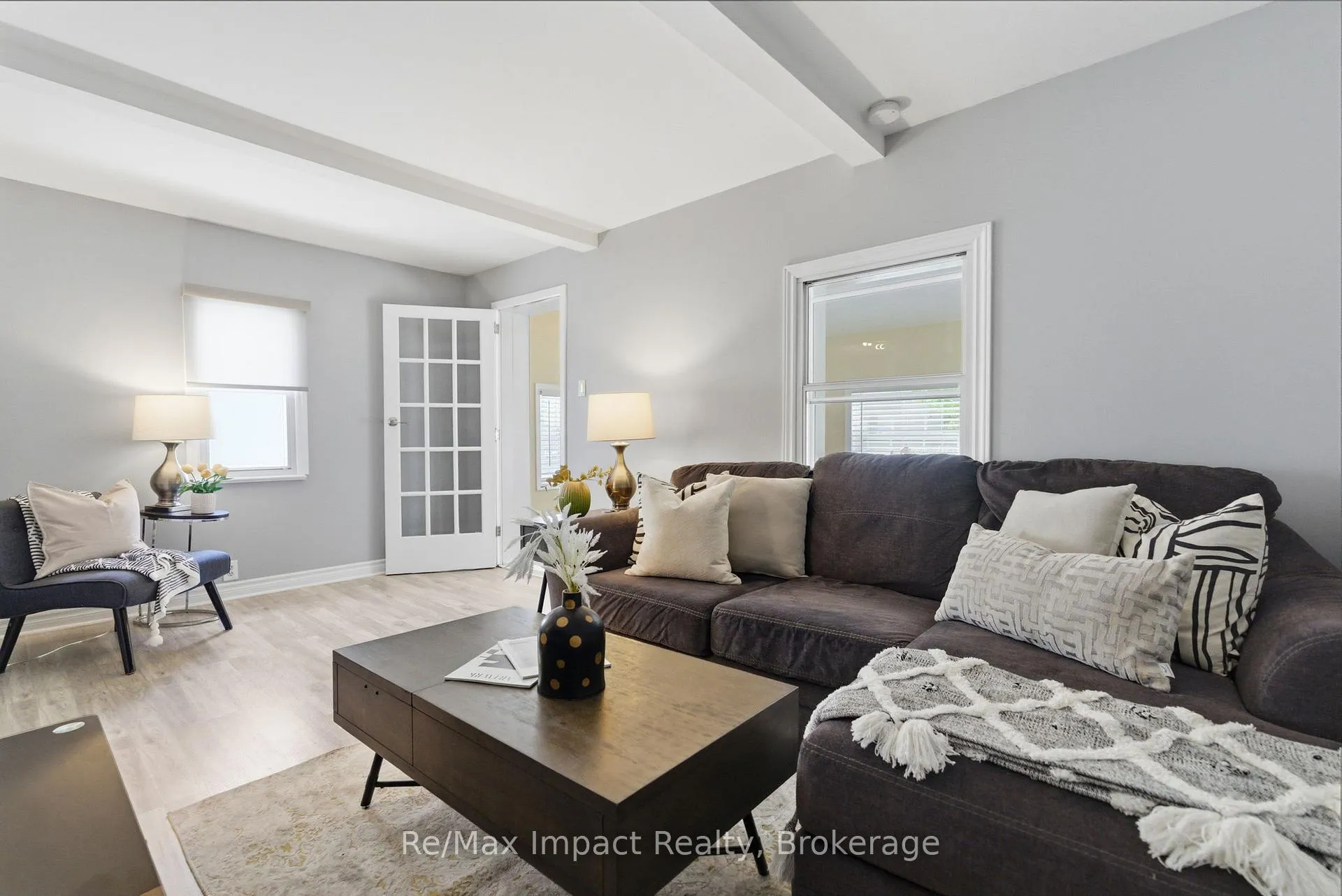Photo 7 of 239 Verdun Road, Oshawa, Central — HOMEH