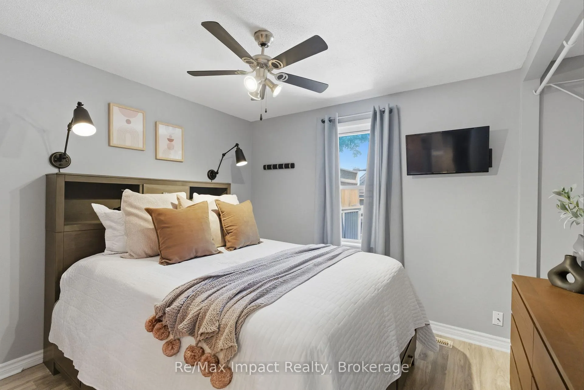 Photo 21 of 239 Verdun Road, Oshawa, Central — HOMEH