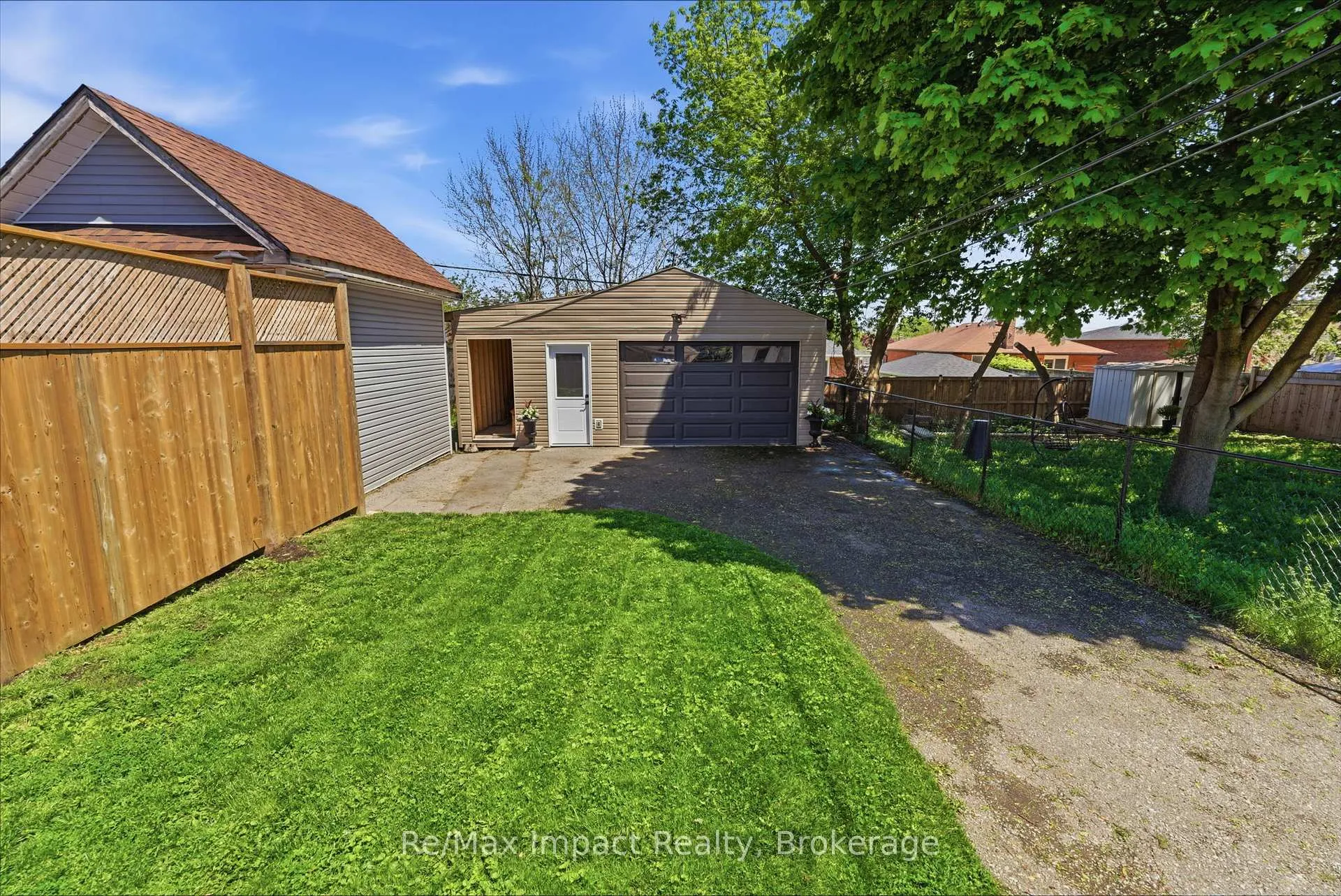 Photo 43 of 239 Verdun Road, Oshawa, Central — HOMEH