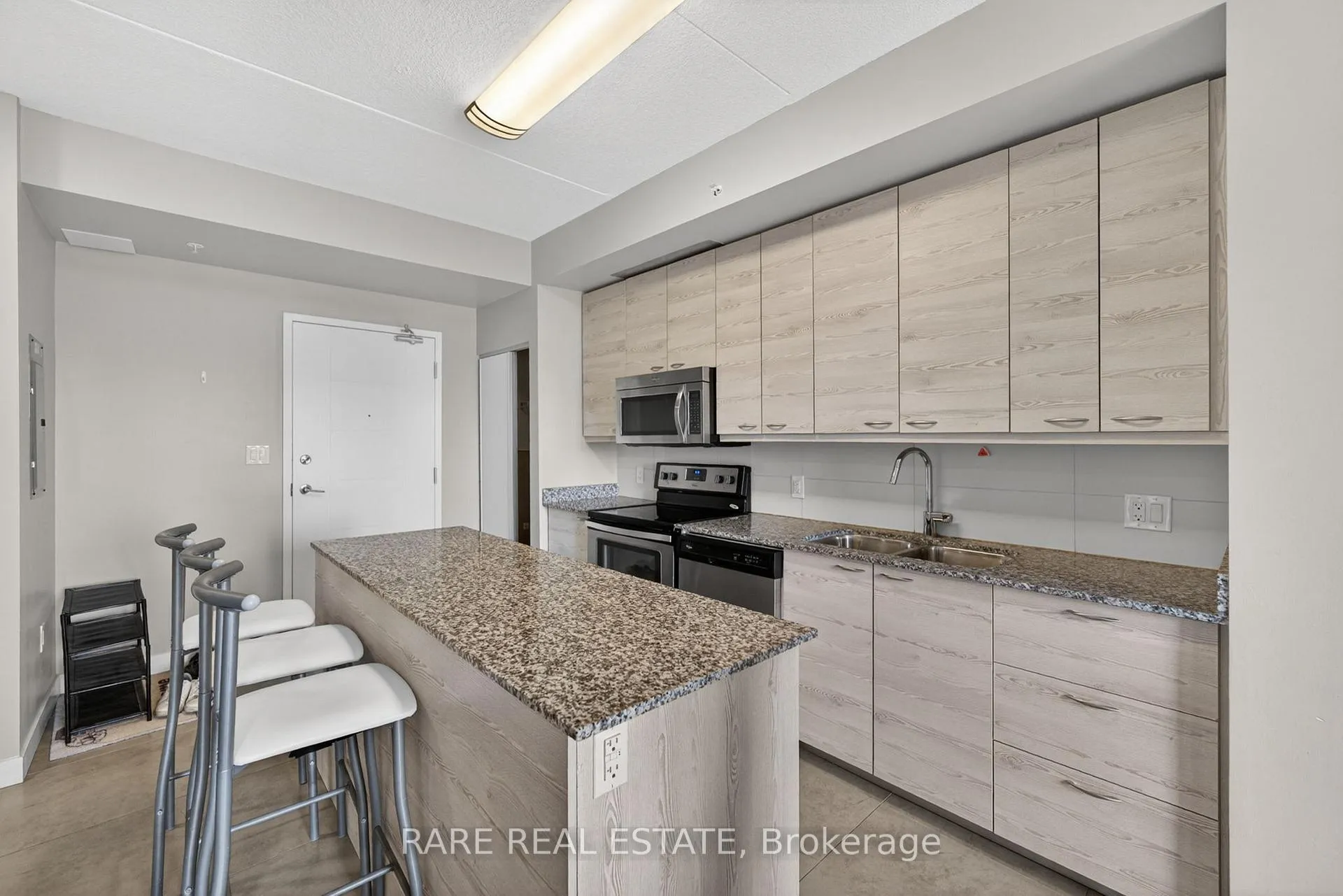 Photo 4 of 280 Lester Street, Waterloo, Beechwood/University — HOMEH