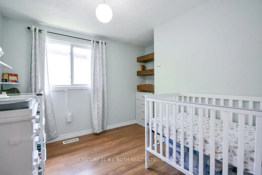 Photo 21 of 863 Birchwood Drive, Midland — HOMEH