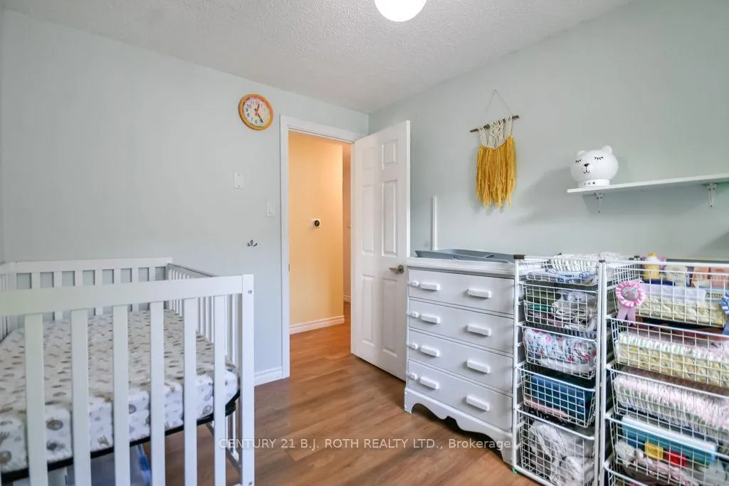 Photo 22 of 863 Birchwood Drive, Midland — HOMEH