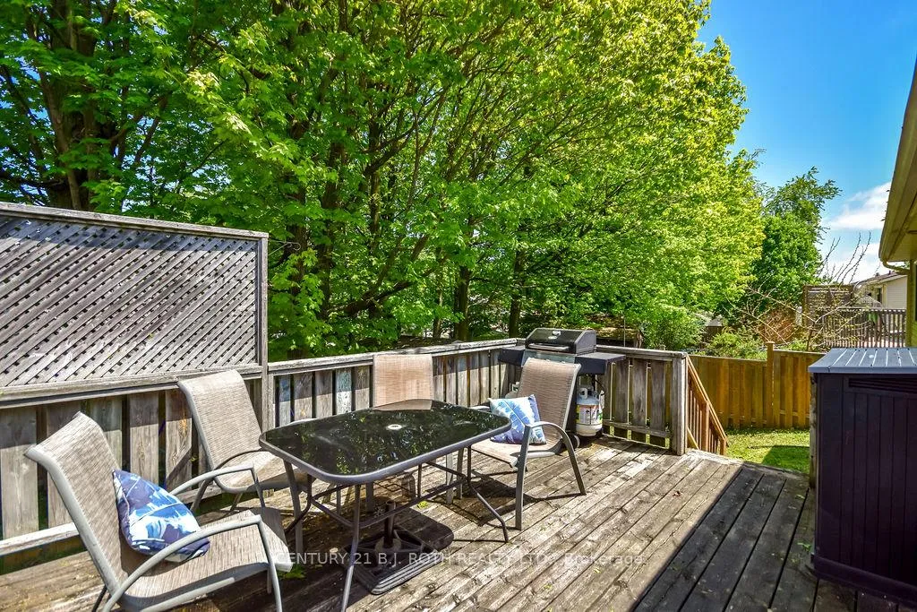 Photo 29 of 863 Birchwood Drive, Midland — HOMEH
