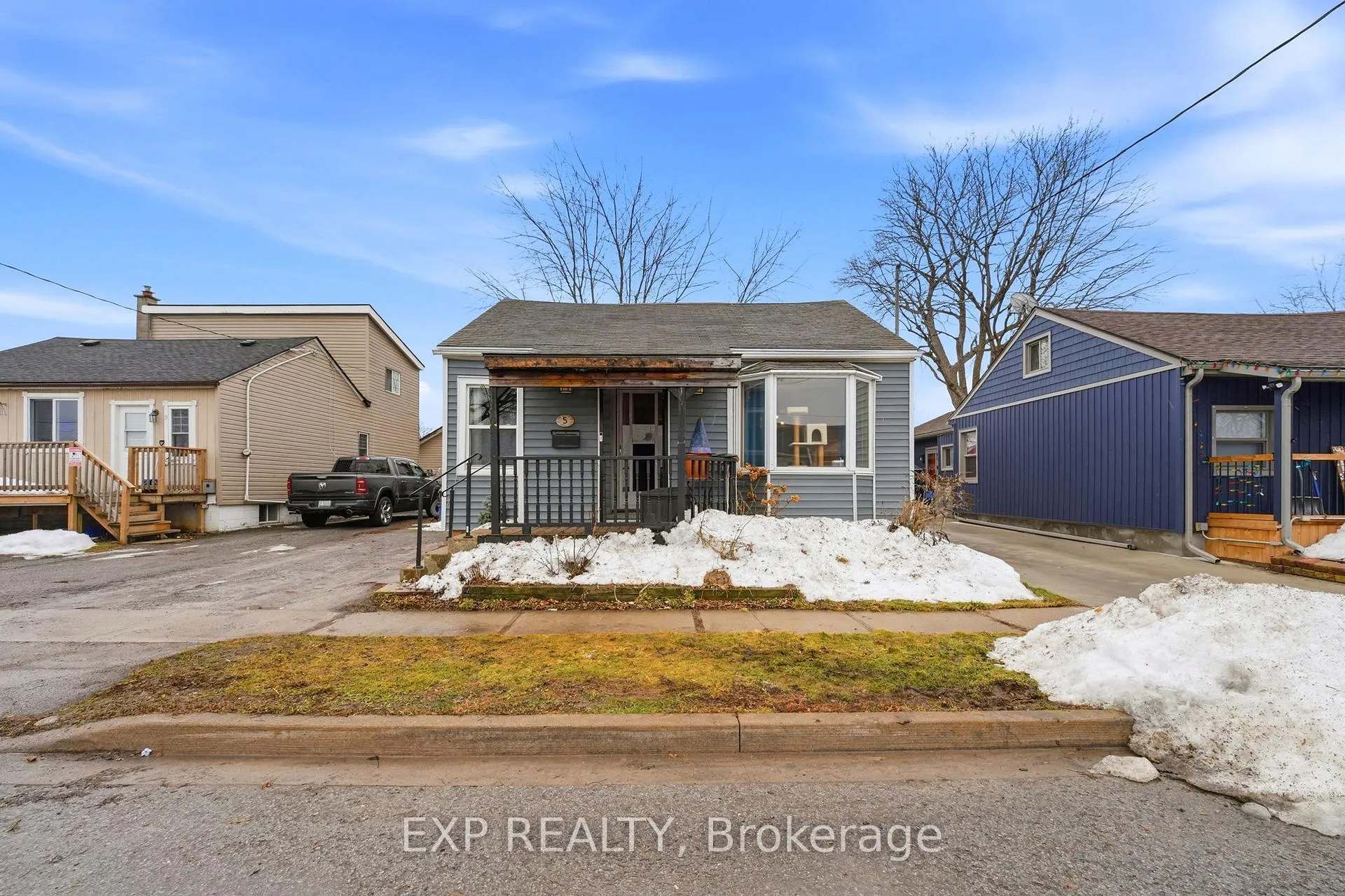 Photo 1 of 5 Cardiff Street, St. Catharines, E. Chester — HOMEH