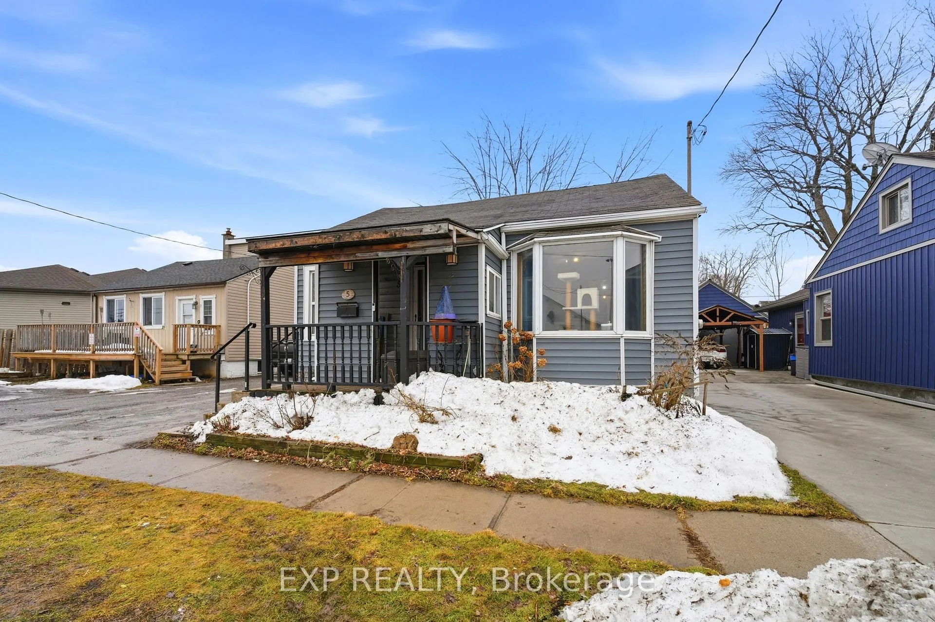 Photo 2 of 5 Cardiff Street, St. Catharines, E. Chester — HOMEH