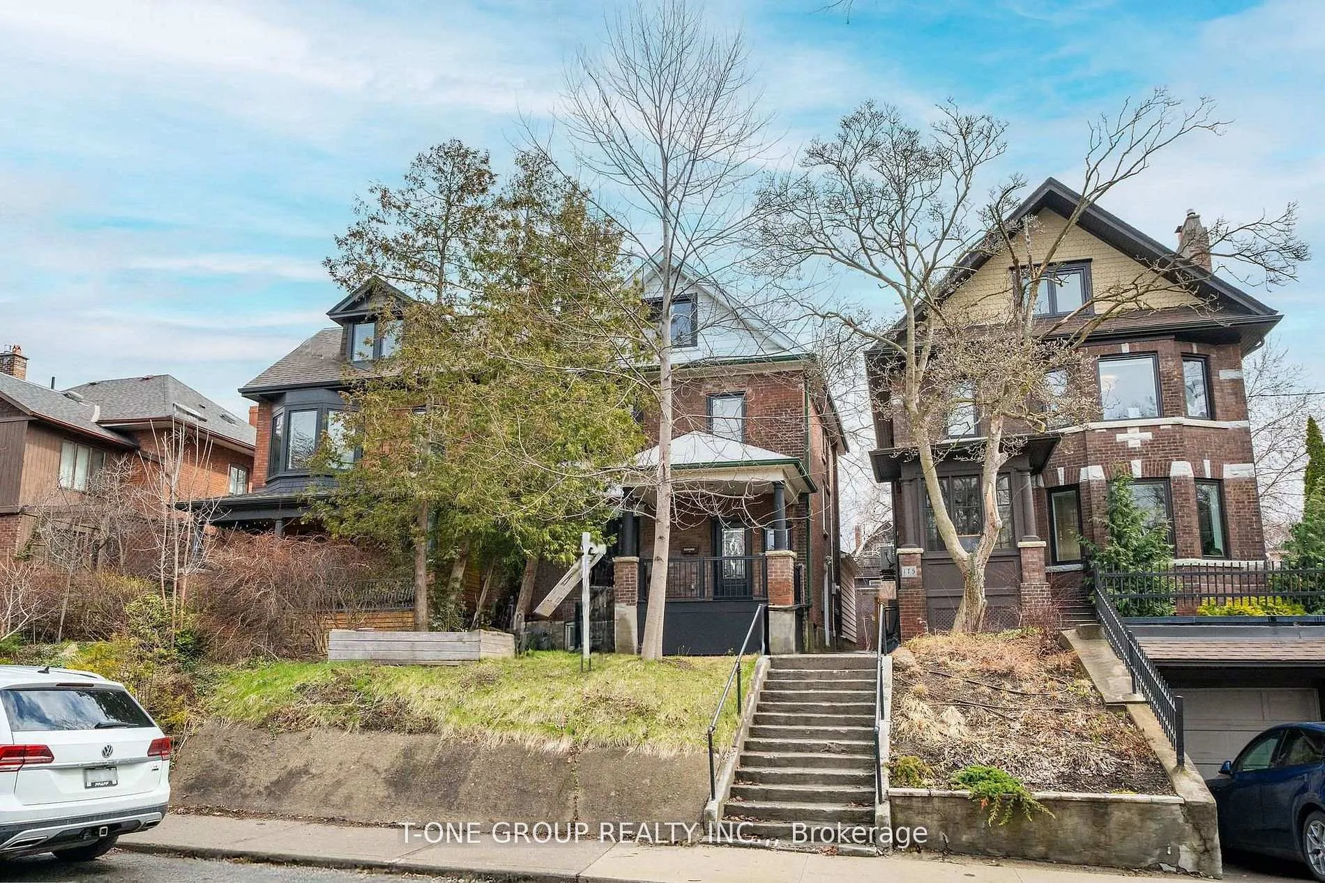 Photo 2 of 177 Glendale Avenue, Toronto, High Park-Swansea — HOMEH