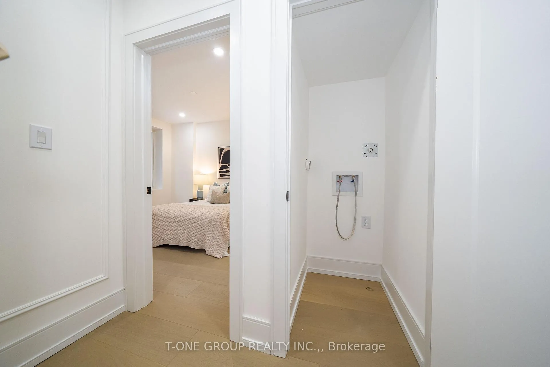 Photo 16 of 177 Glendale Avenue, Toronto, High Park-Swansea — HOMEH