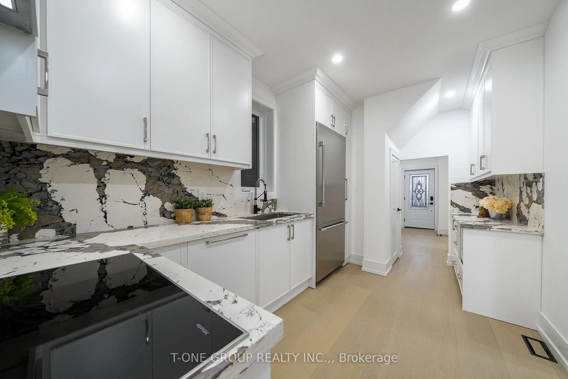 Photo 33 of 177 Glendale Avenue, Toronto, High Park-Swansea — HOMEH