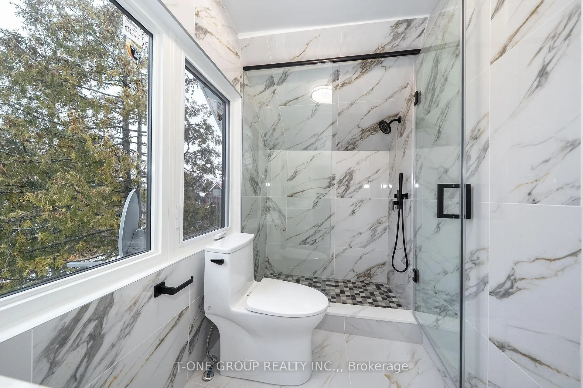 Photo 41 of 177 Glendale Avenue, Toronto, High Park-Swansea — HOMEH