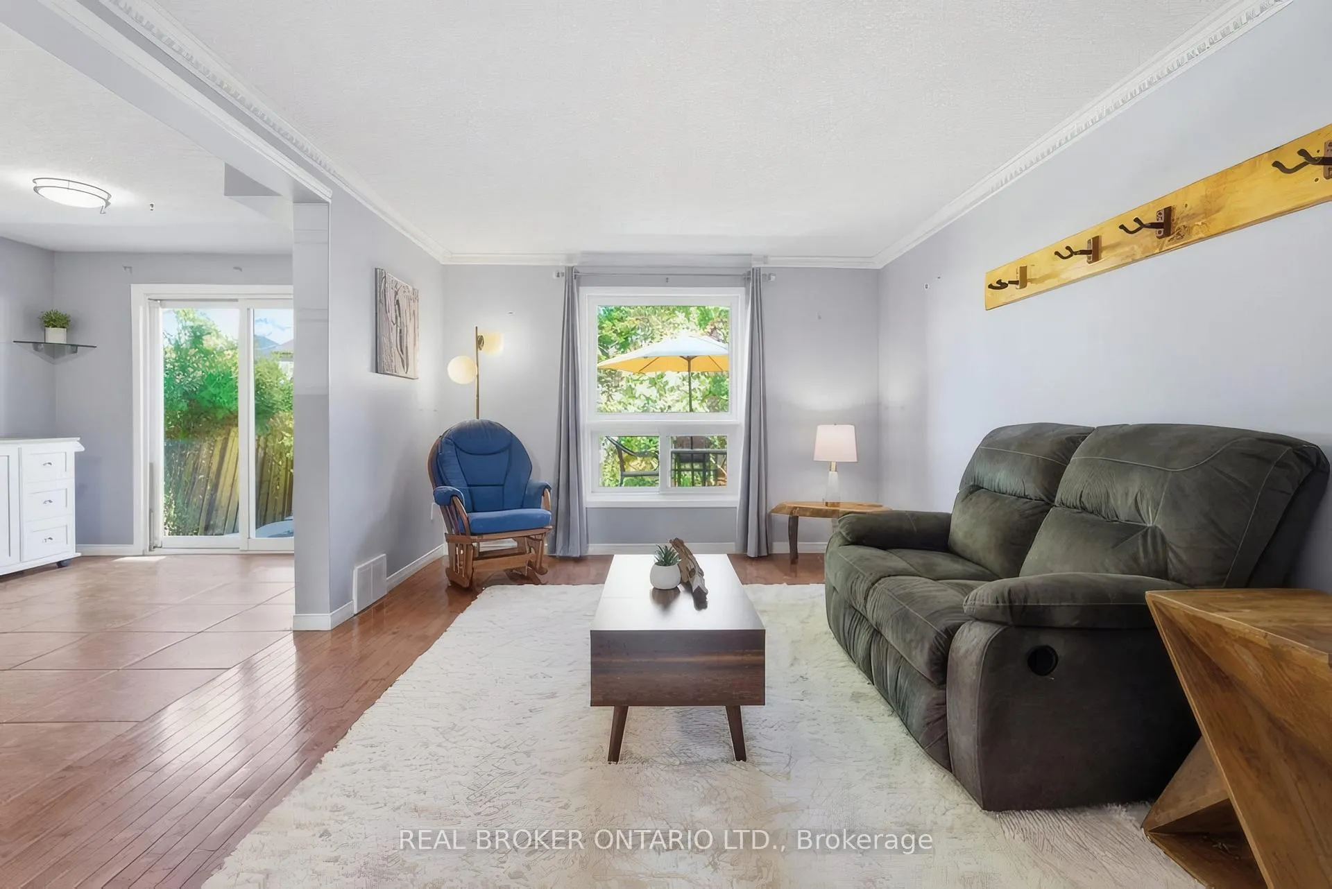 Photo 5 of 1089 Copper Leaf Crescent, Kitchener, Trussler — HOMEH