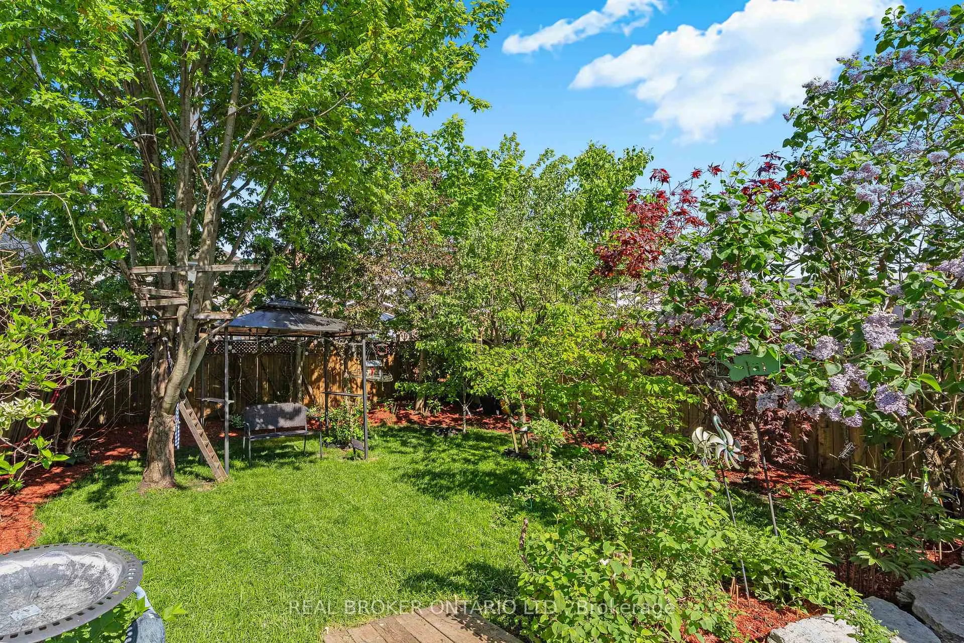 Photo 15 of 1089 Copper Leaf Crescent, Kitchener, Trussler — HOMEH